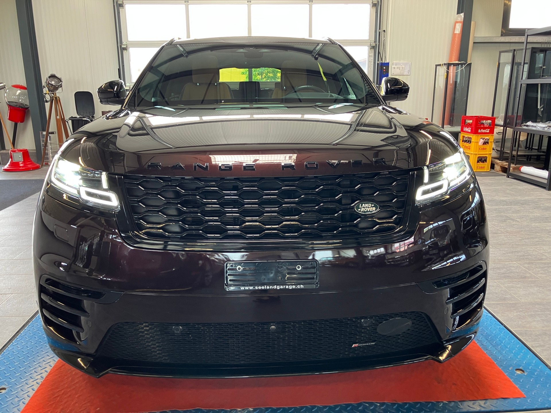 LAND ROVER Range Rover Velar R-Dynamic P 400 HSE Automatic-image-12