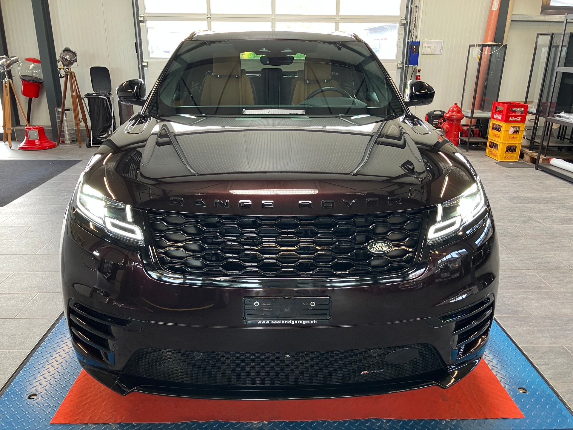 LAND ROVER Range Rover Velar R-Dynamic P 400 HSE Automatic-image-8