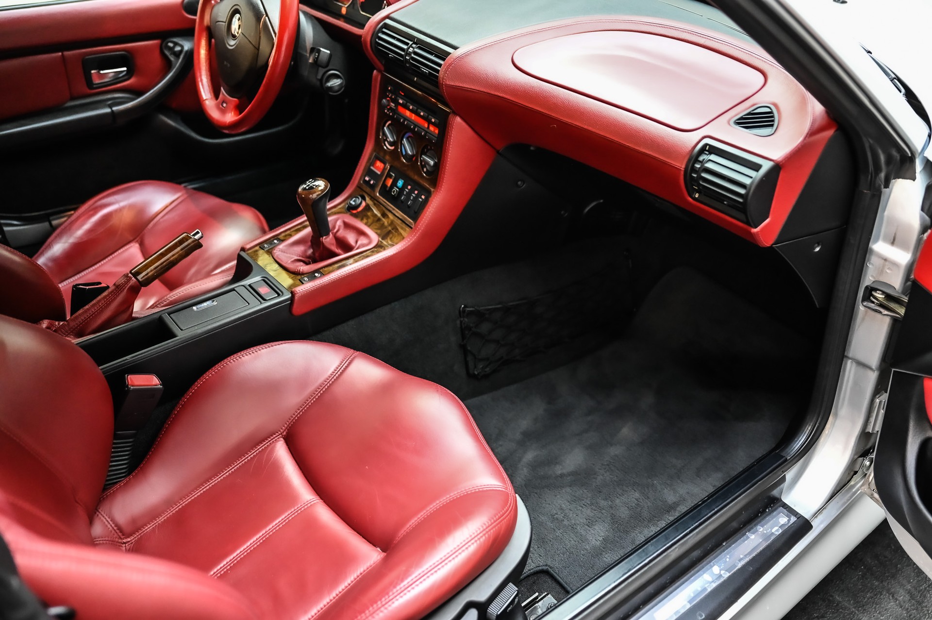 BMW Z3 Coupé 2.8-image-23