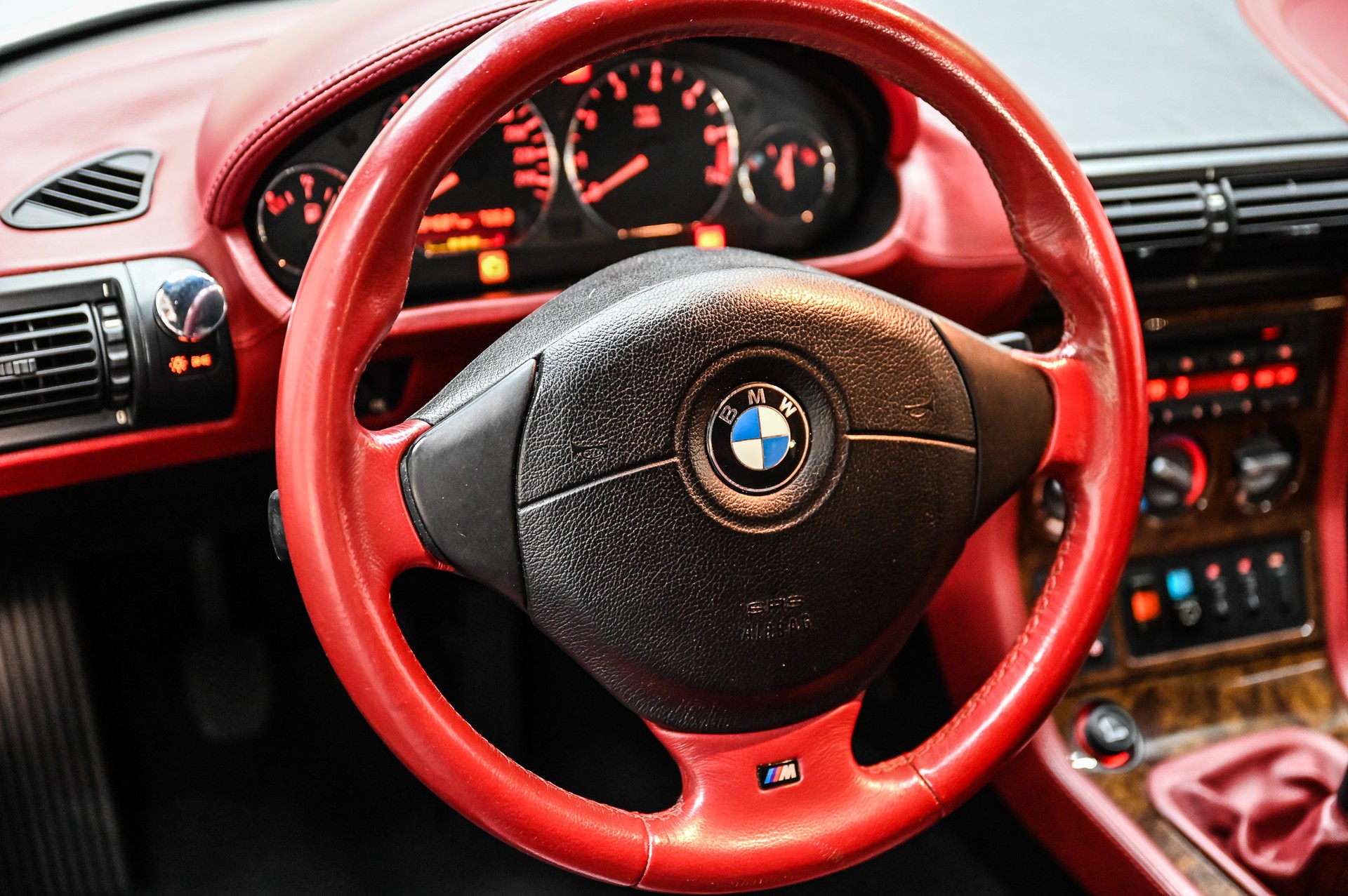BMW Z3 Coupé 2.8-image-19