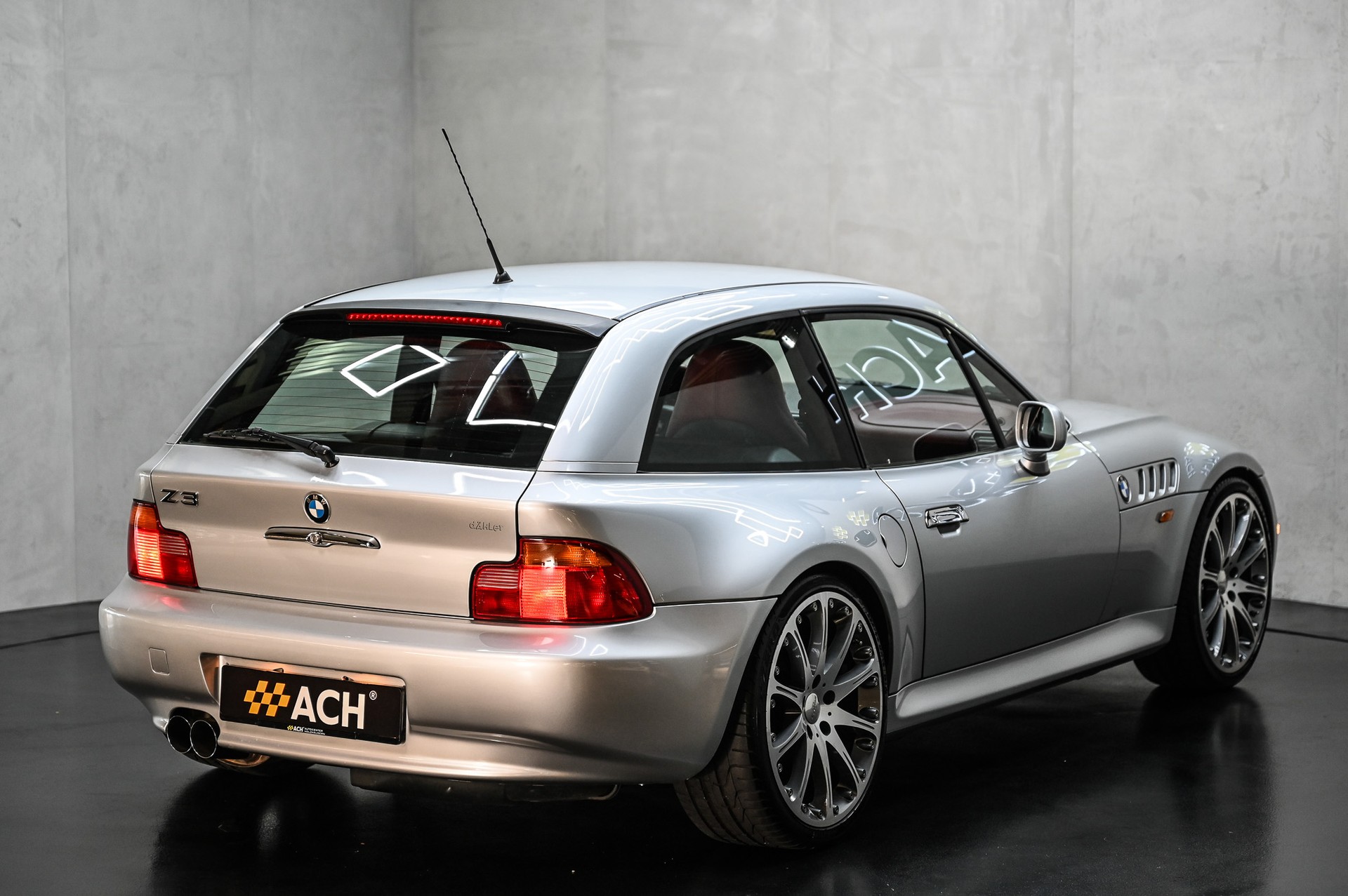 BMW Z3 Coupé 2.8-image-8