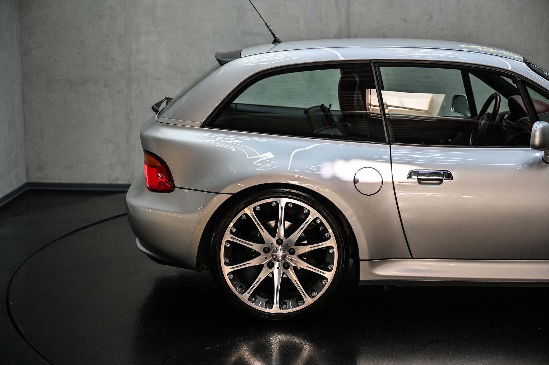 BMW Z3 Coupé 2.8-image-13