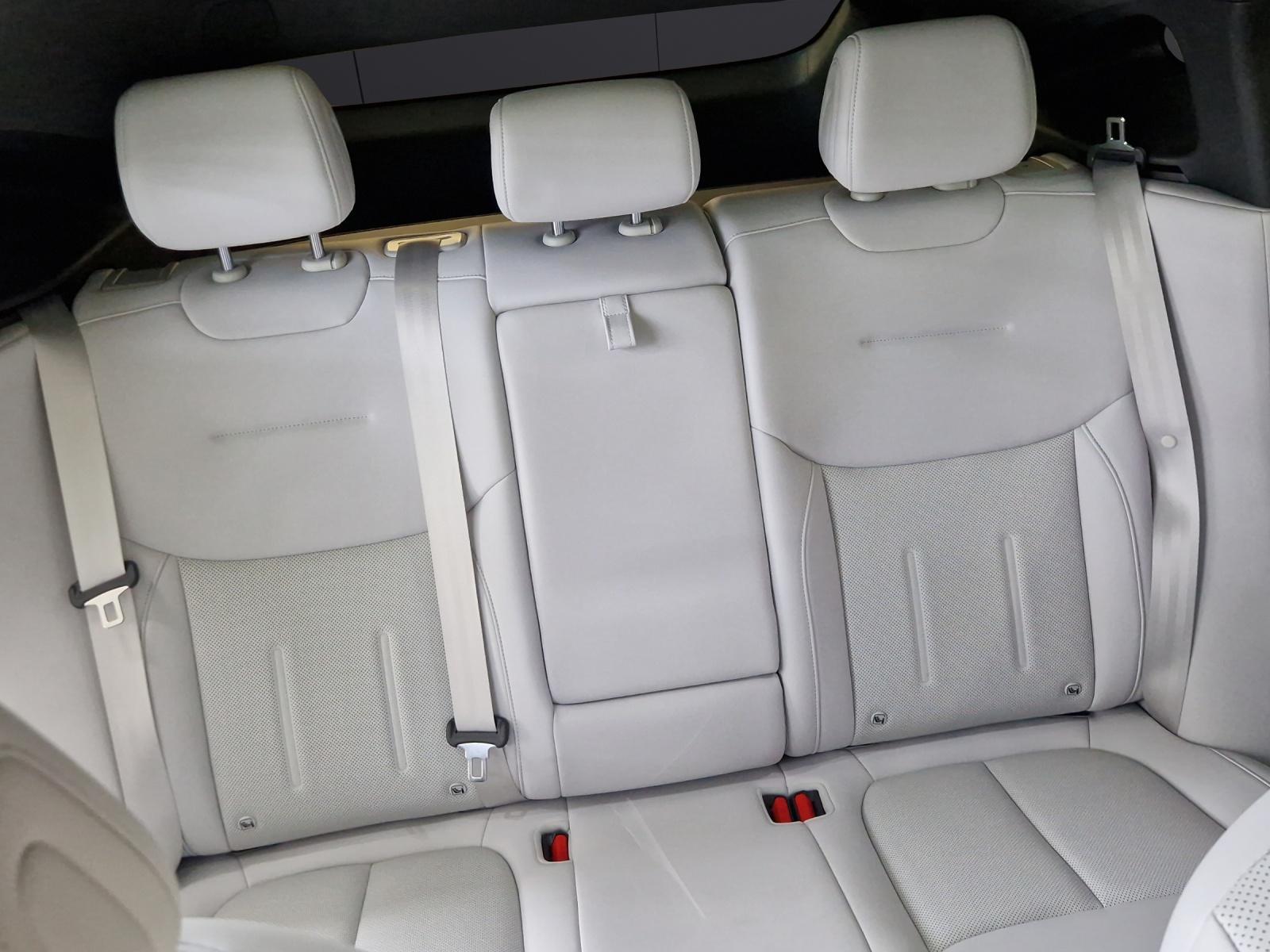 XPENG G6 Performance AWD-image-13