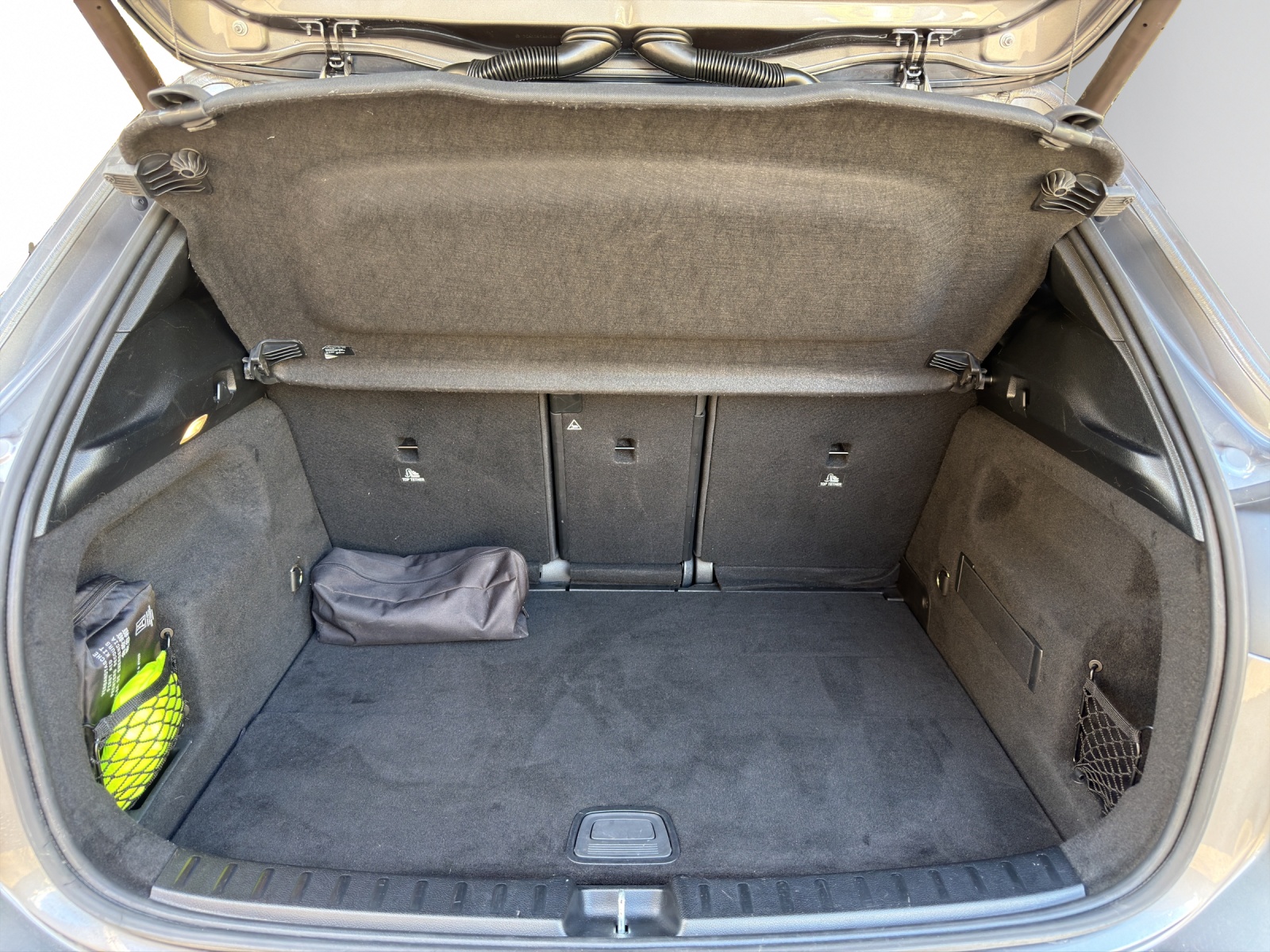 Image MERCEDES-BENZ GLA-250 GLA 250e AMG Line 8G-DCT