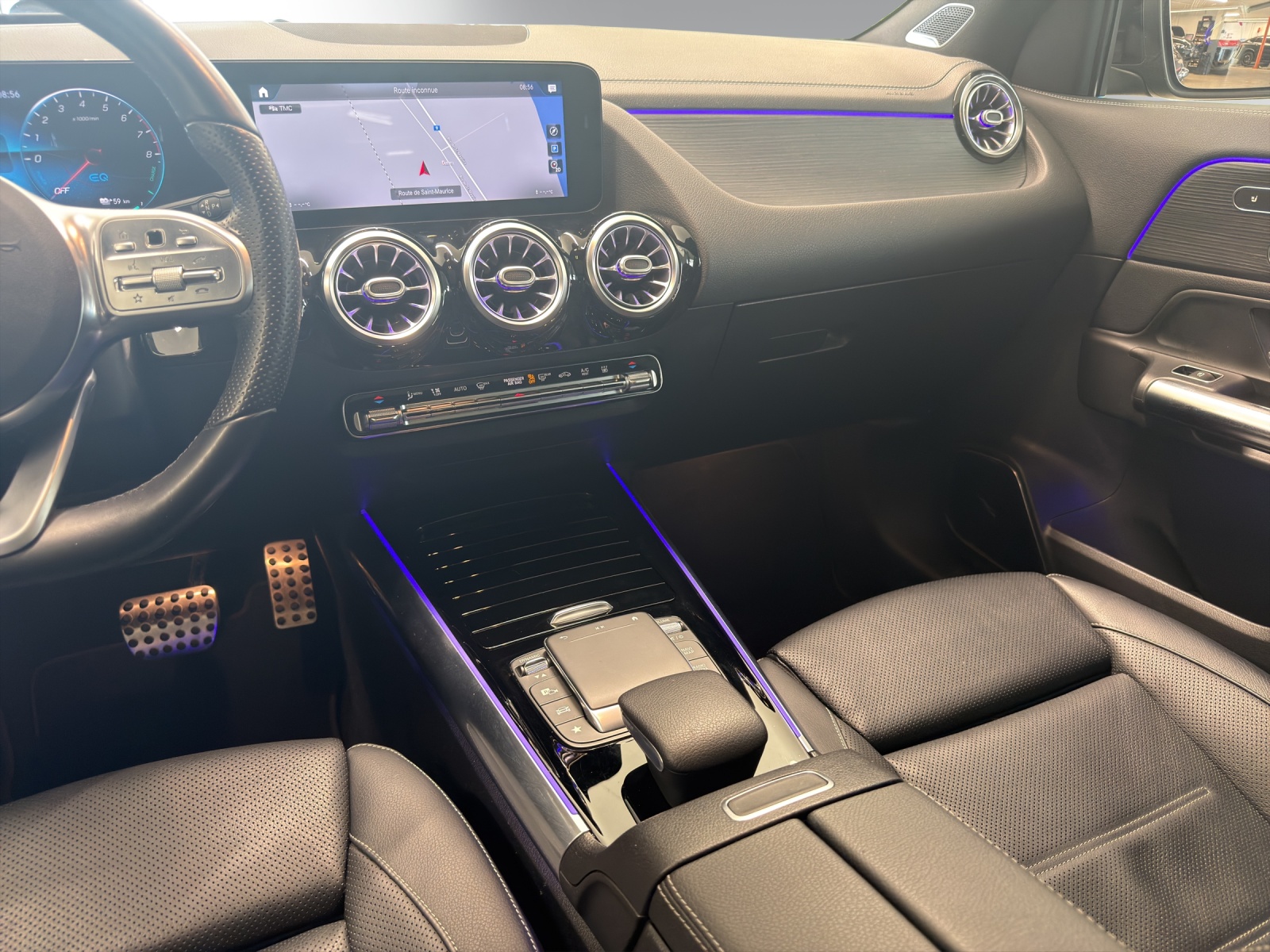 Image MERCEDES-BENZ GLA-250 GLA 250e AMG Line 8G-DCT