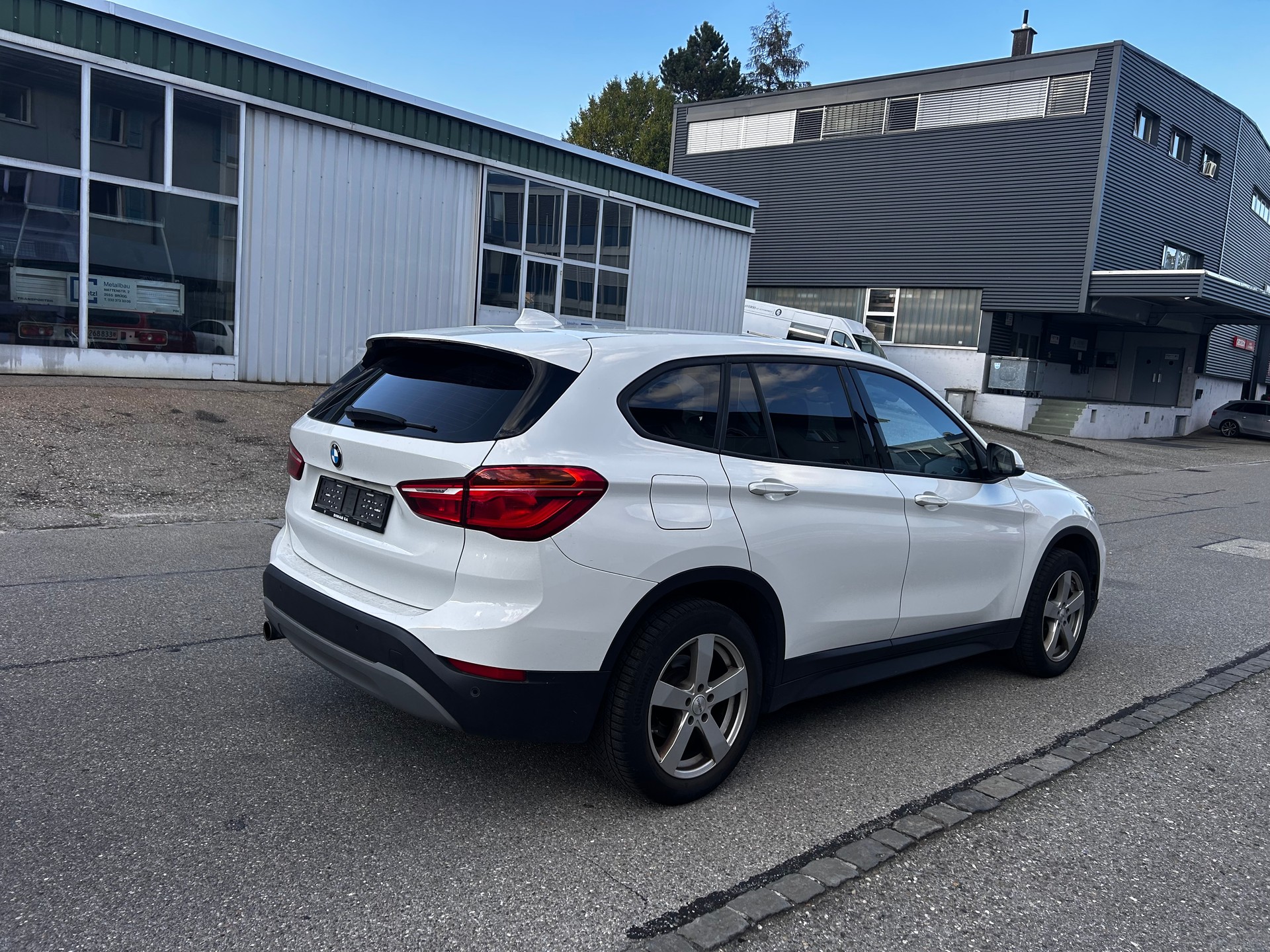 BMW X1 xDrive 18d xLine Steptronic-image-5