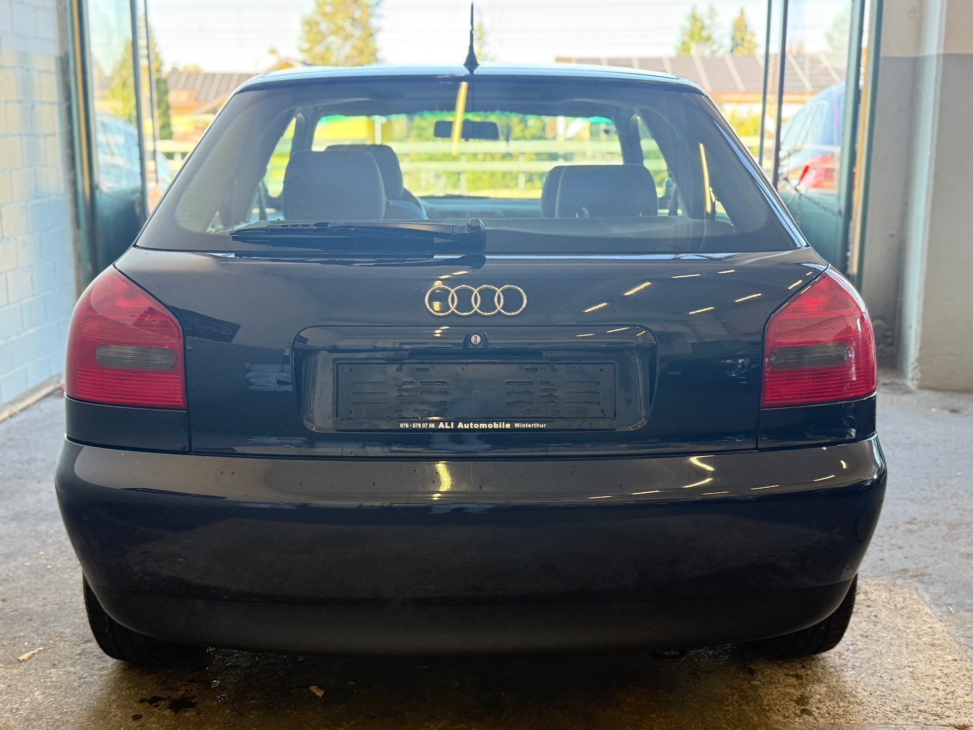 AUDI A3 1.8 T Ambition-image-5