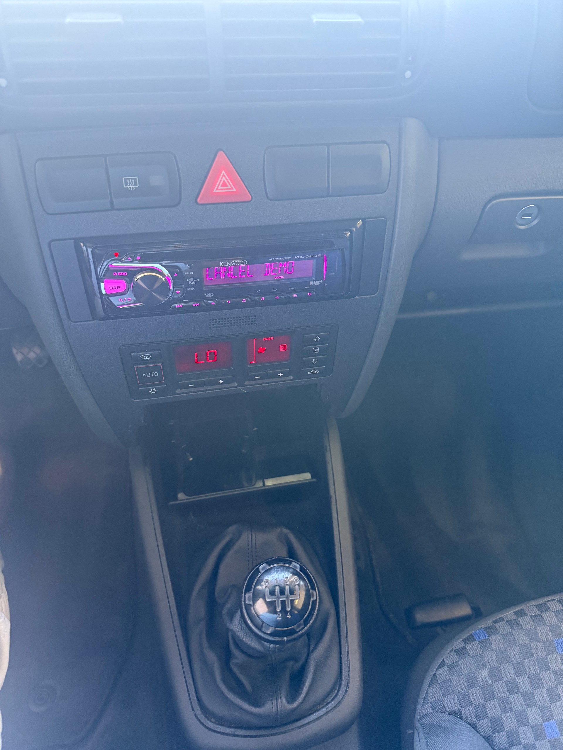 AUDI A3 1.8 T Ambition-image-13
