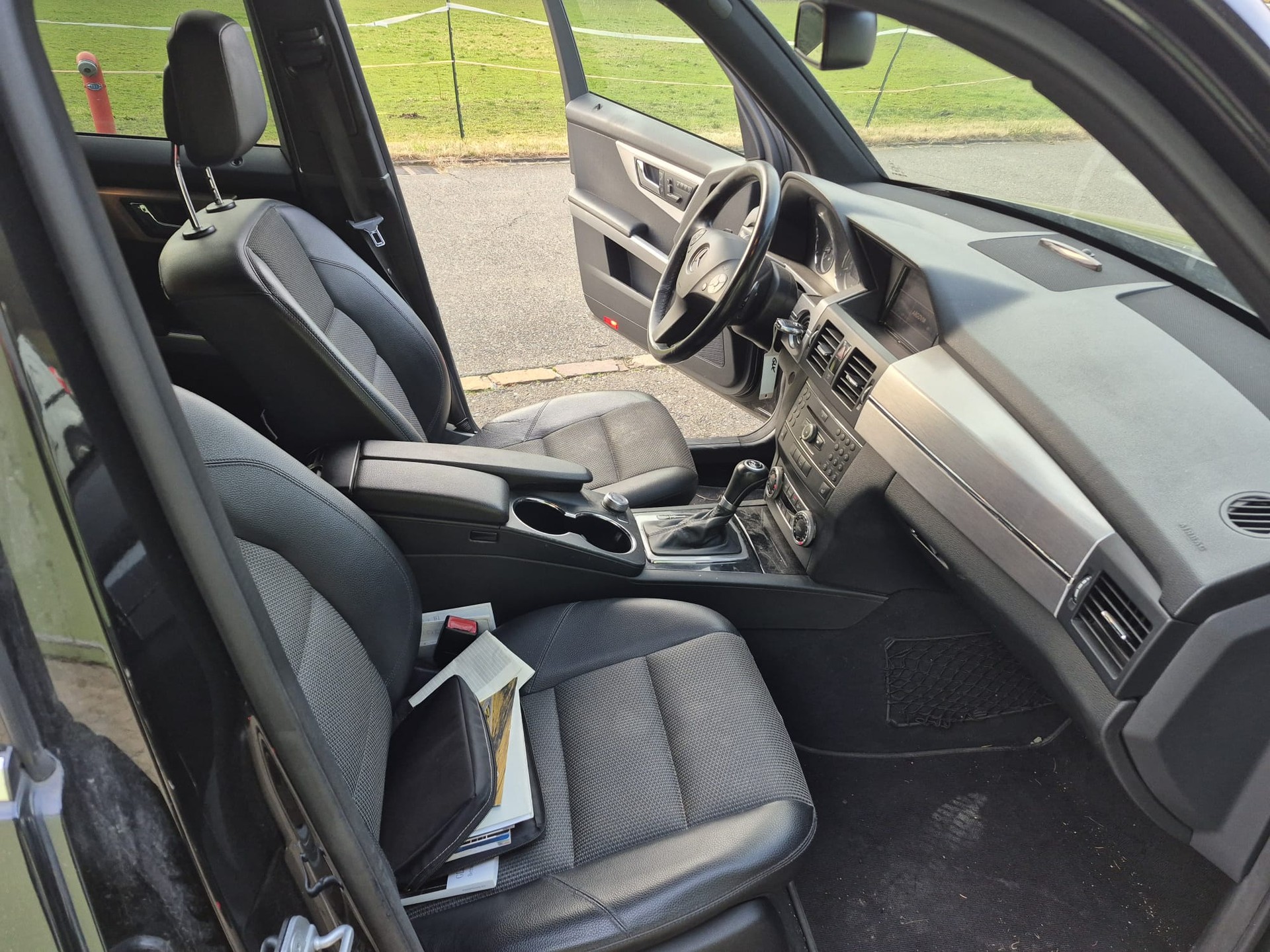 MERCEDES-BENZ GLK 350 CDI (320 CDI) 4Matic 7G-Tronic-image-6