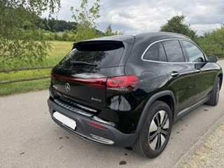 MERCEDES-BENZ EQA 300 Swiss Star 4matic-image-2