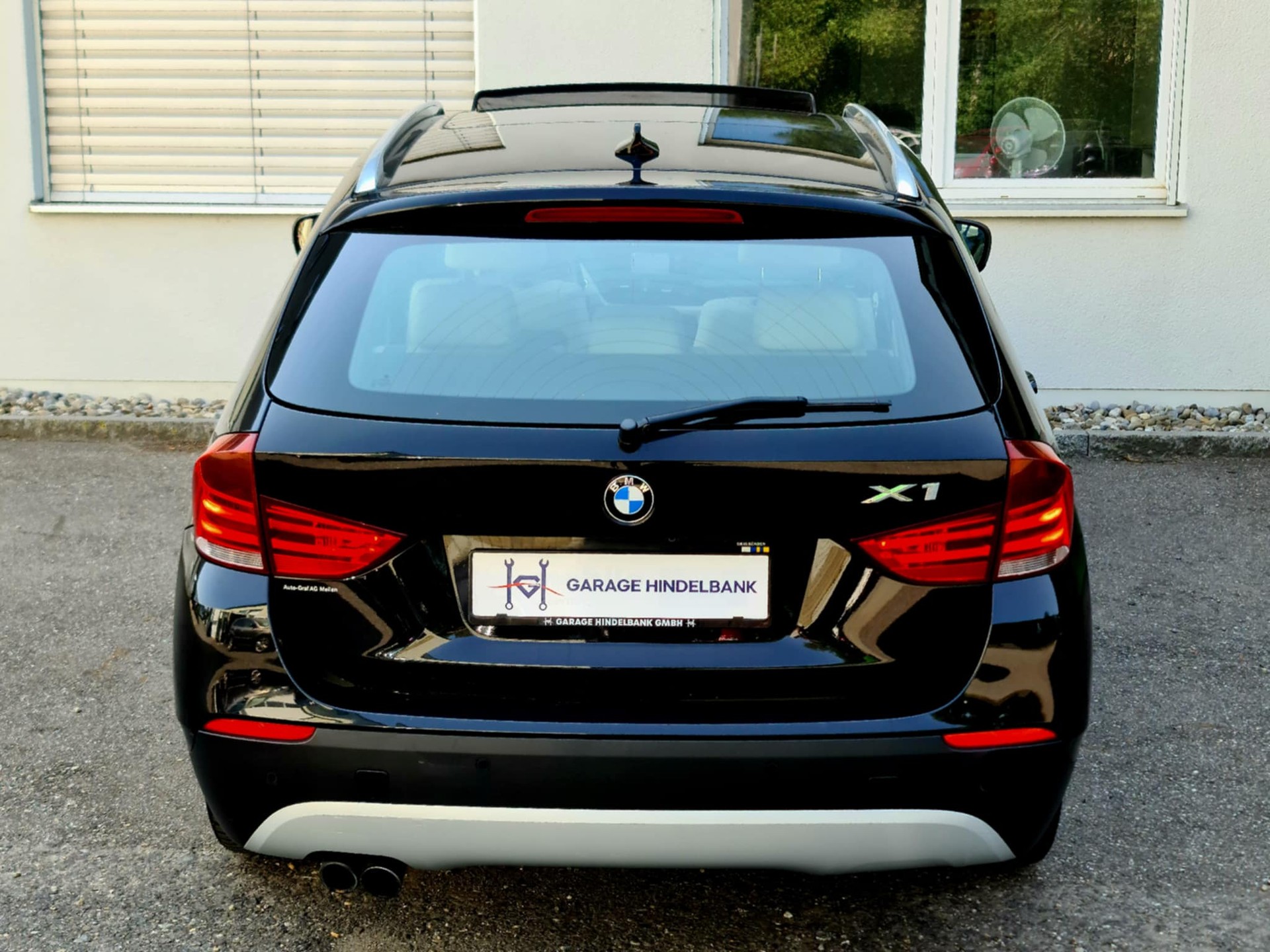 BMW X1 xDrive 25i Steptronic-image-12