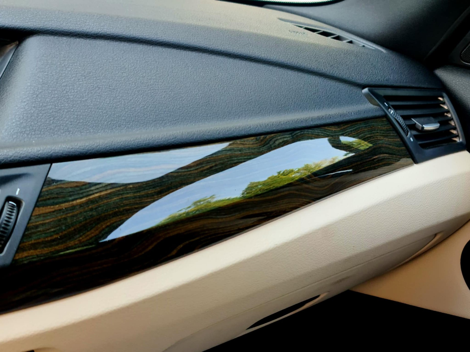 BMW X1 xDrive 25i Steptronic-image-20