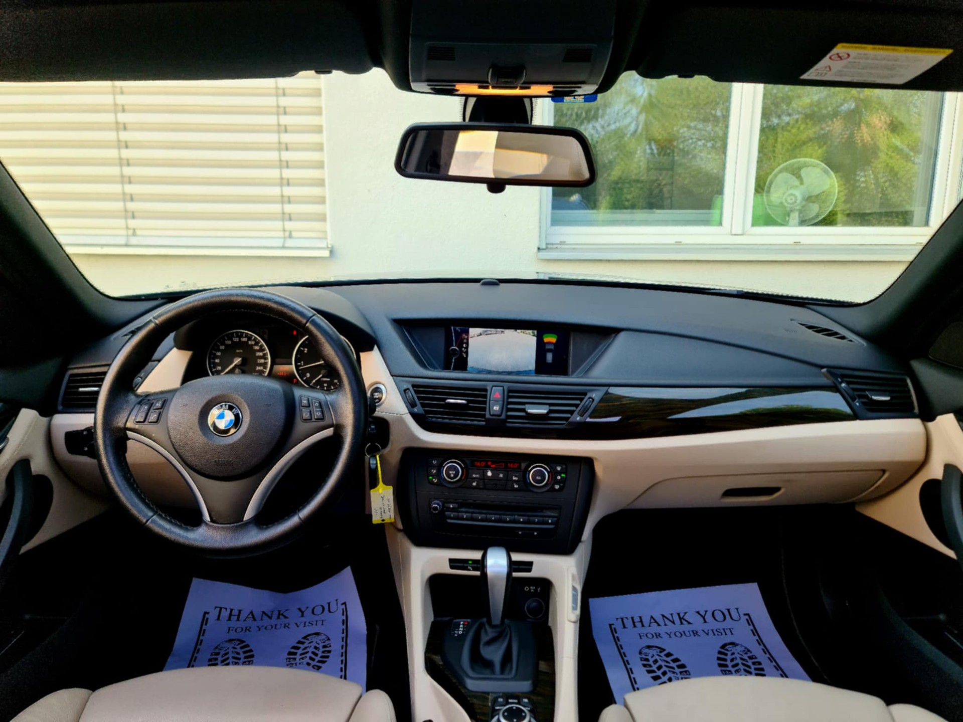 BMW X1 xDrive 25i Steptronic-image-15
