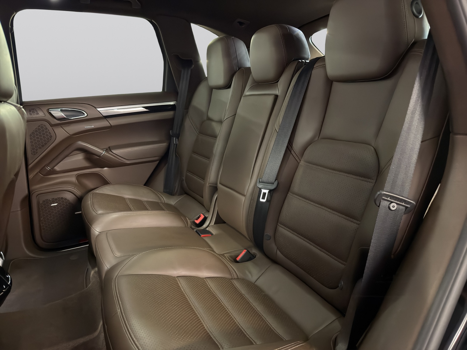 PORSCHE Cayenne S Diesel-image-9