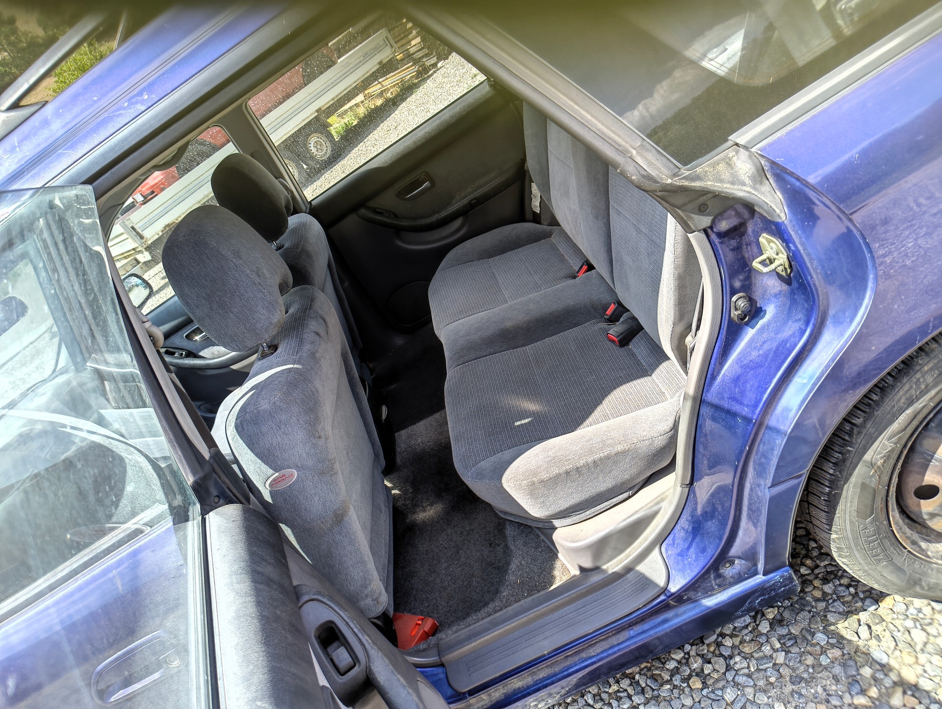 SUBARU Legacy 2.0 Swiss-image-4