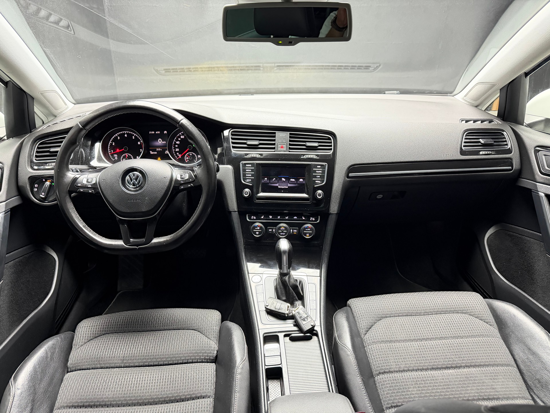 VW Golf 1.4 TSI Highline DSG-image-6
