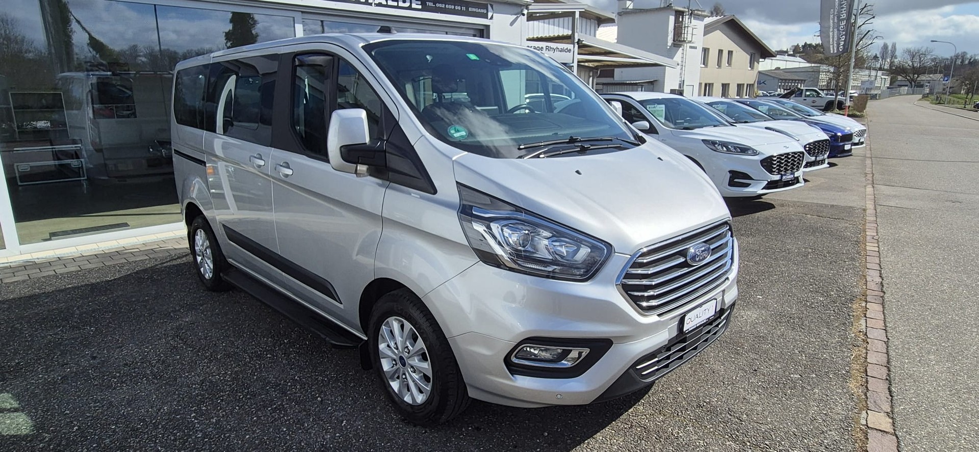 FORD TOURNEO CUSTOM 2.0 TDCi MHD 130 Titanium-image-2