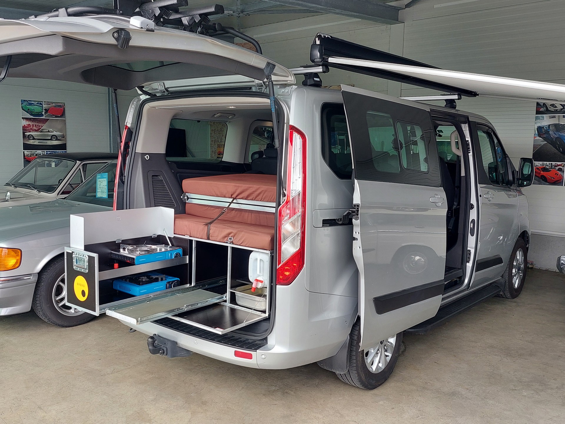 FORD TOURNEO CUSTOM 2.0 TDCi MHD 130 Titanium-image-4