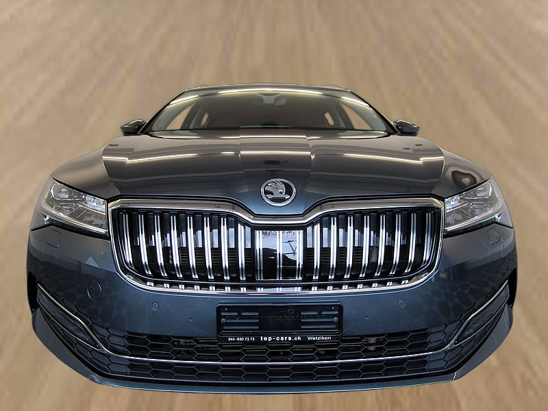 SKODA Superb Combi 2.0 TDi Style 4x4 DSG-image-12