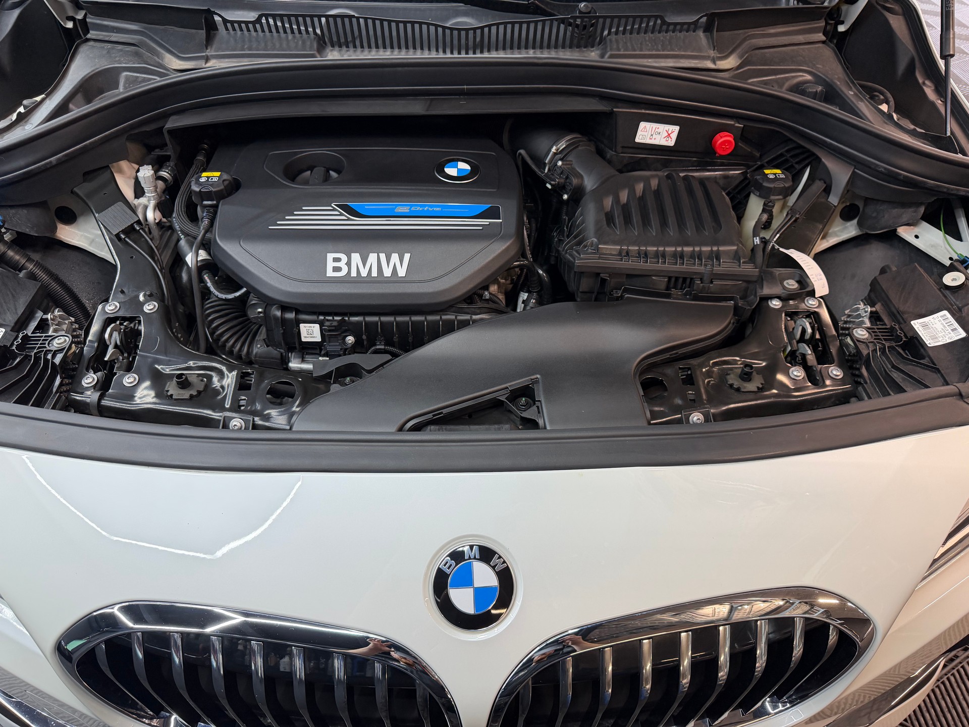 BMW 225xe iPerformance Active Tourer Steptronic-image-28