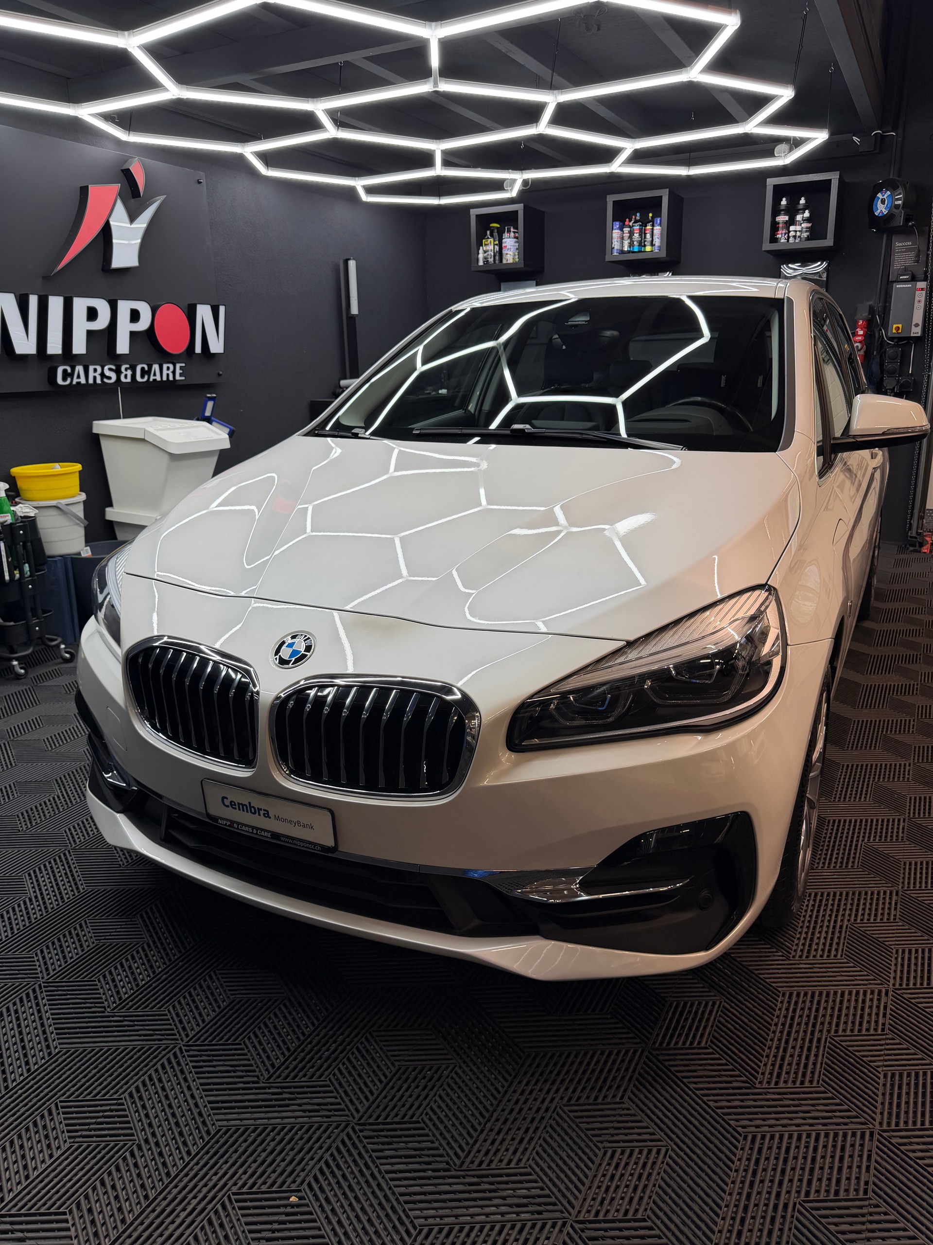 BMW 225xe iPerformance Active Tourer Steptronic-showroom-element-1
