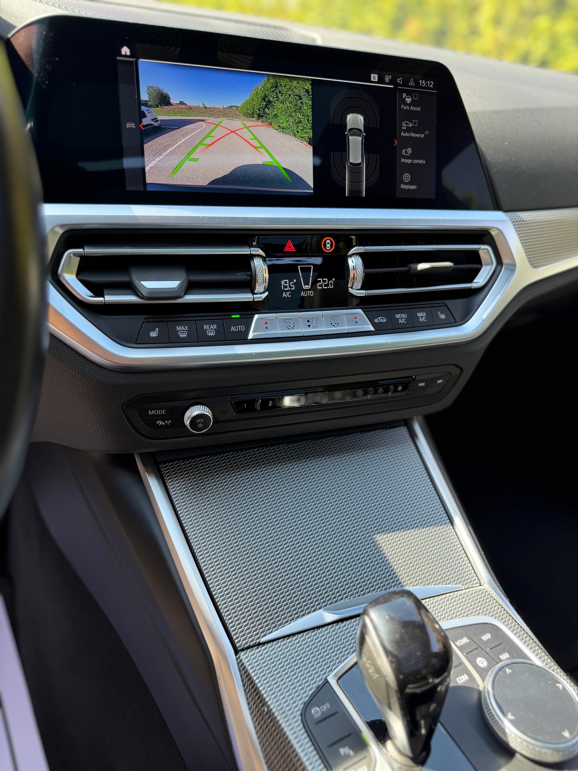 BMW 330i Touring xDrive Pure M Sport Steptronic-image-6