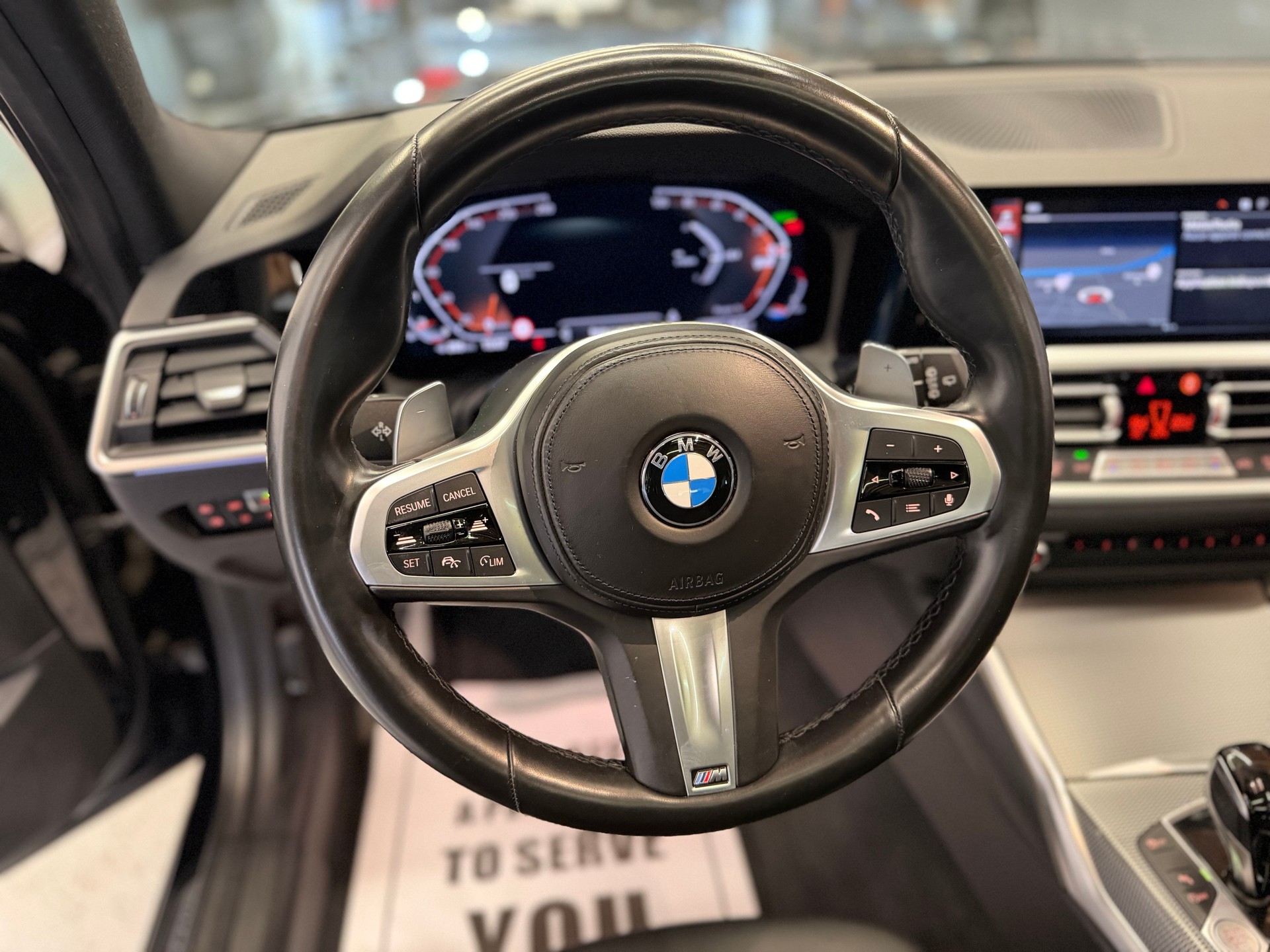 BMW 330i Touring xDrive Pure M Sport Steptronic-image-17