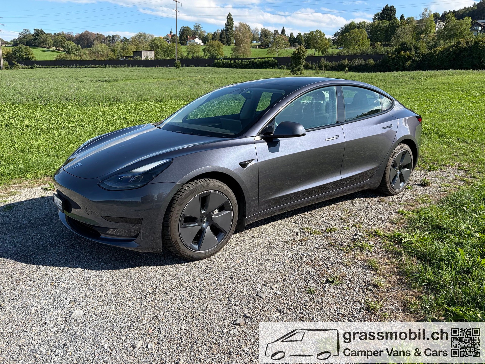 TESLA Model 3