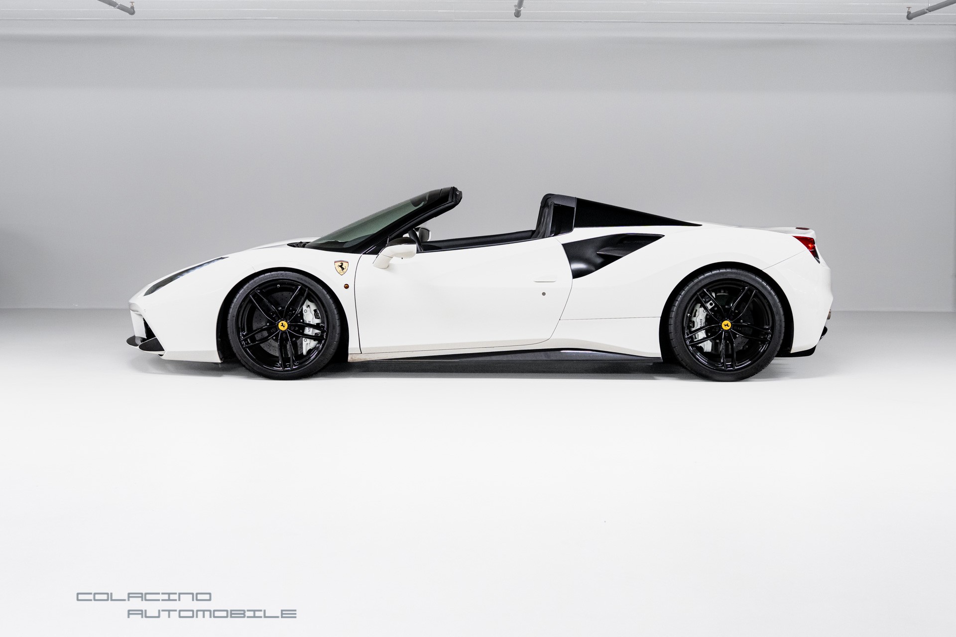 FERRARI 488 Spider 3.9 V8-image-8