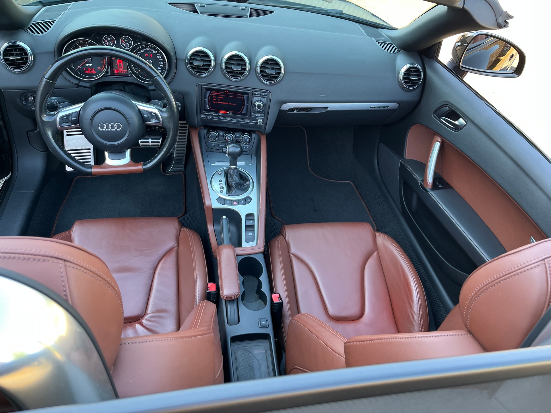 AUDI 3.2 quattro-image-3