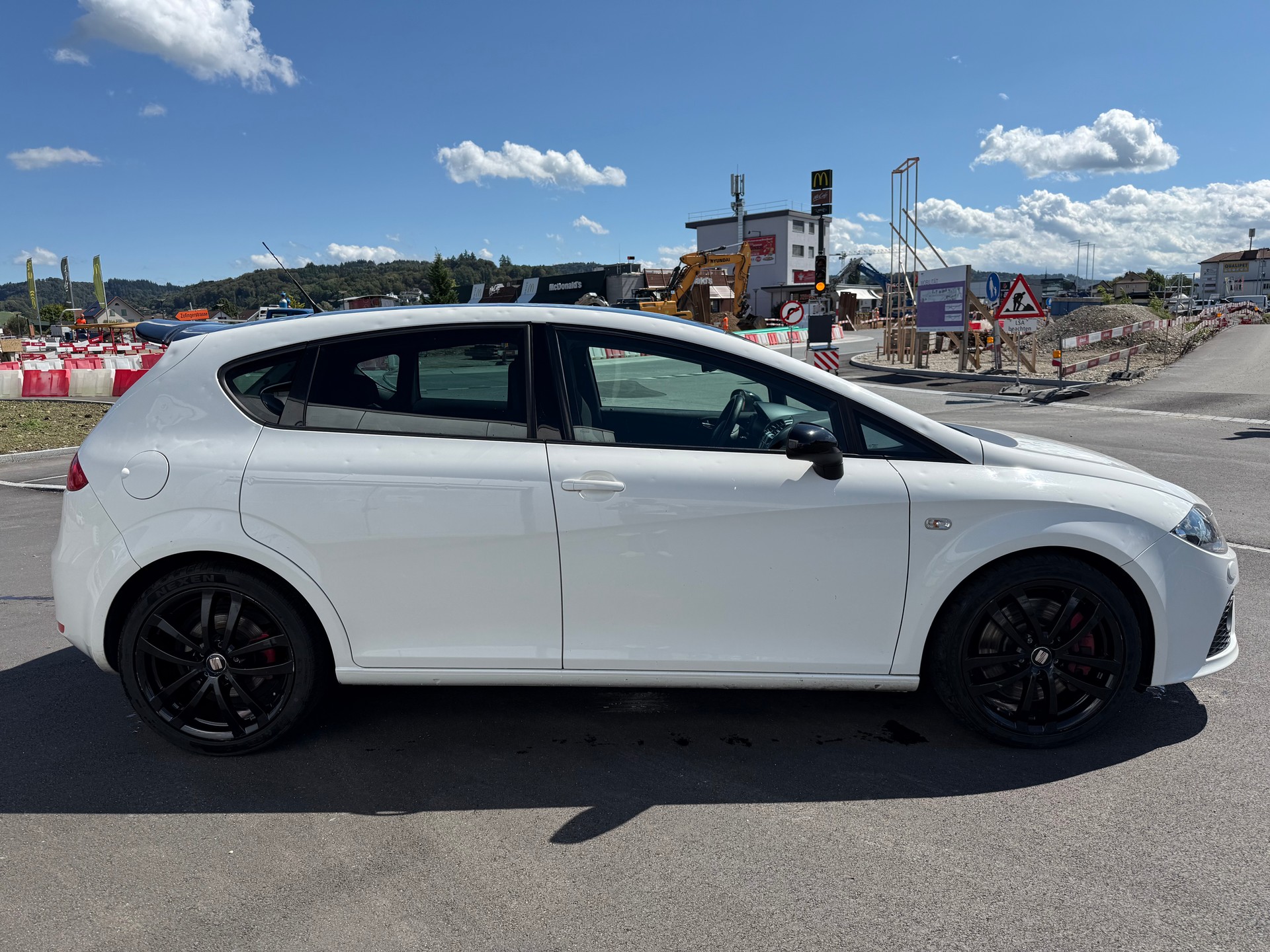 SEAT Leon 2.0 TSI Streetcopa-image-8