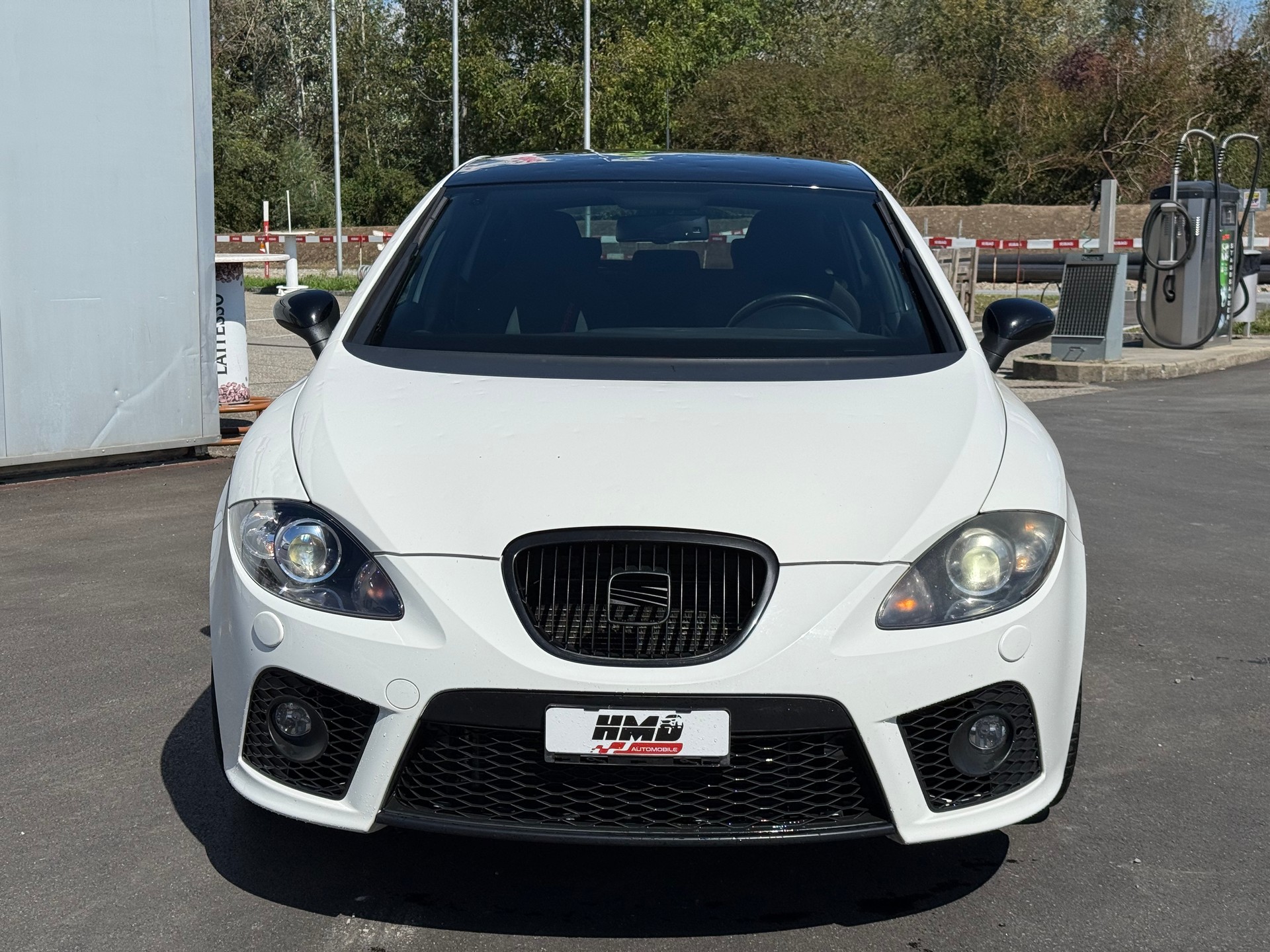 SEAT Leon 2.0 TSI Streetcopa-image-1