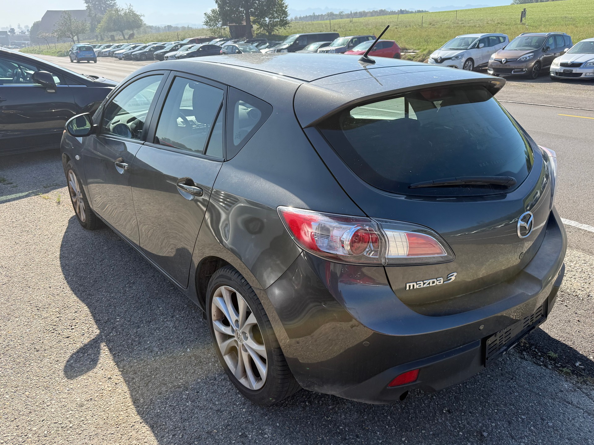 MAZDA 3 1.6 16V Confort-image-2