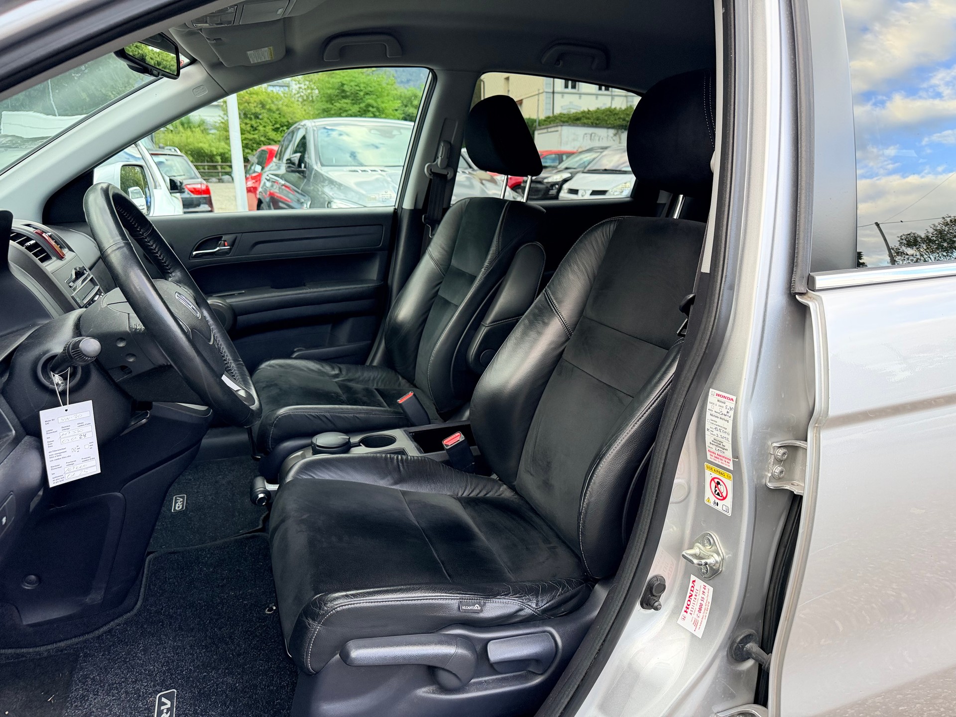 HONDA CR-V 2.0 4WD Elegance Automatic-image-13