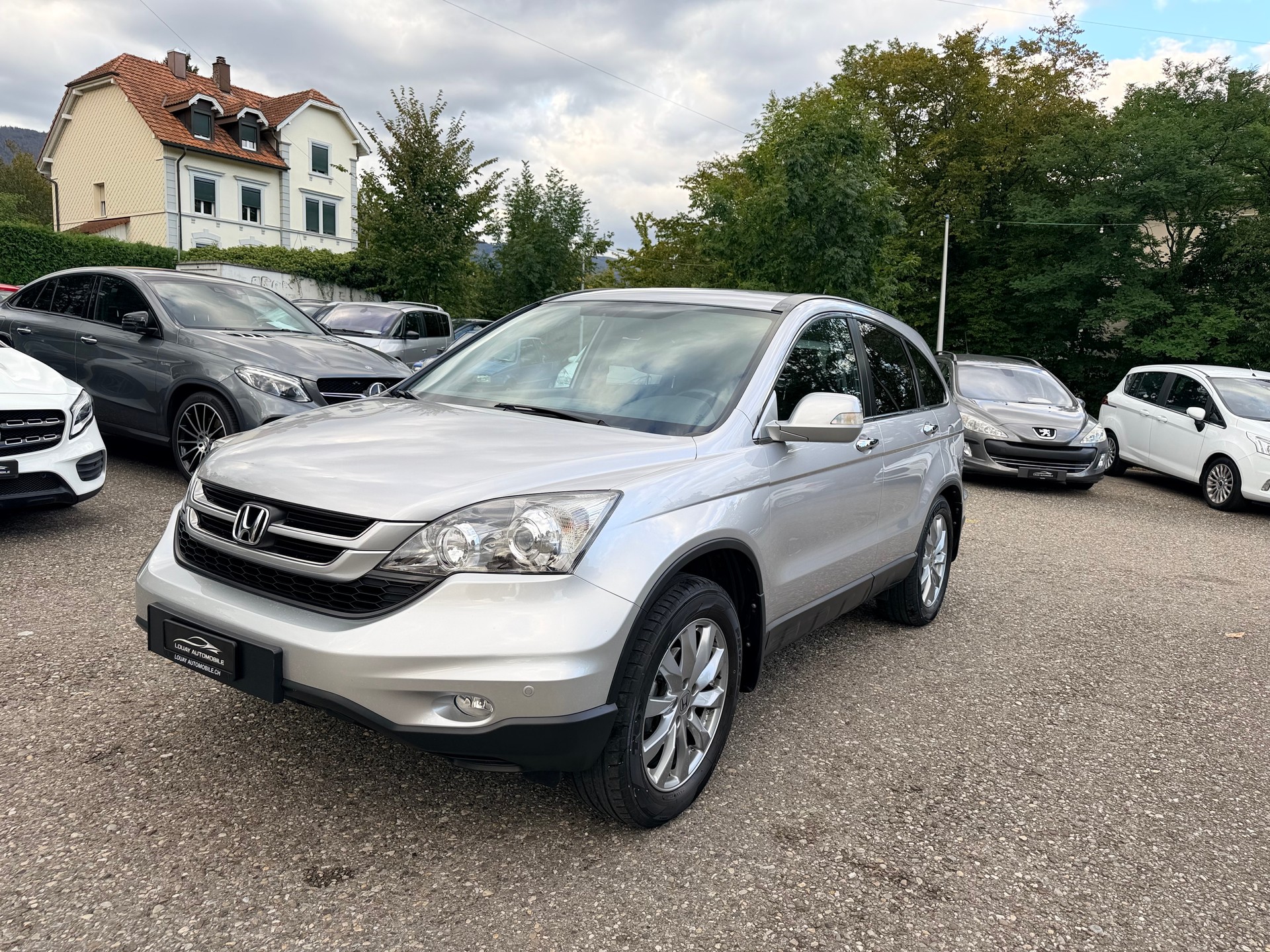 HONDA CR-V 2.0 4WD Elegance Automatic-showroom-element-1