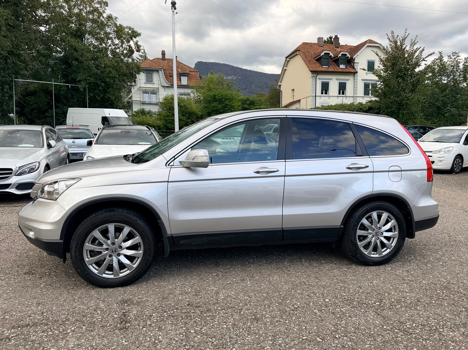 HONDA CR-V 2.0 4WD Elegance Automatic-image-4