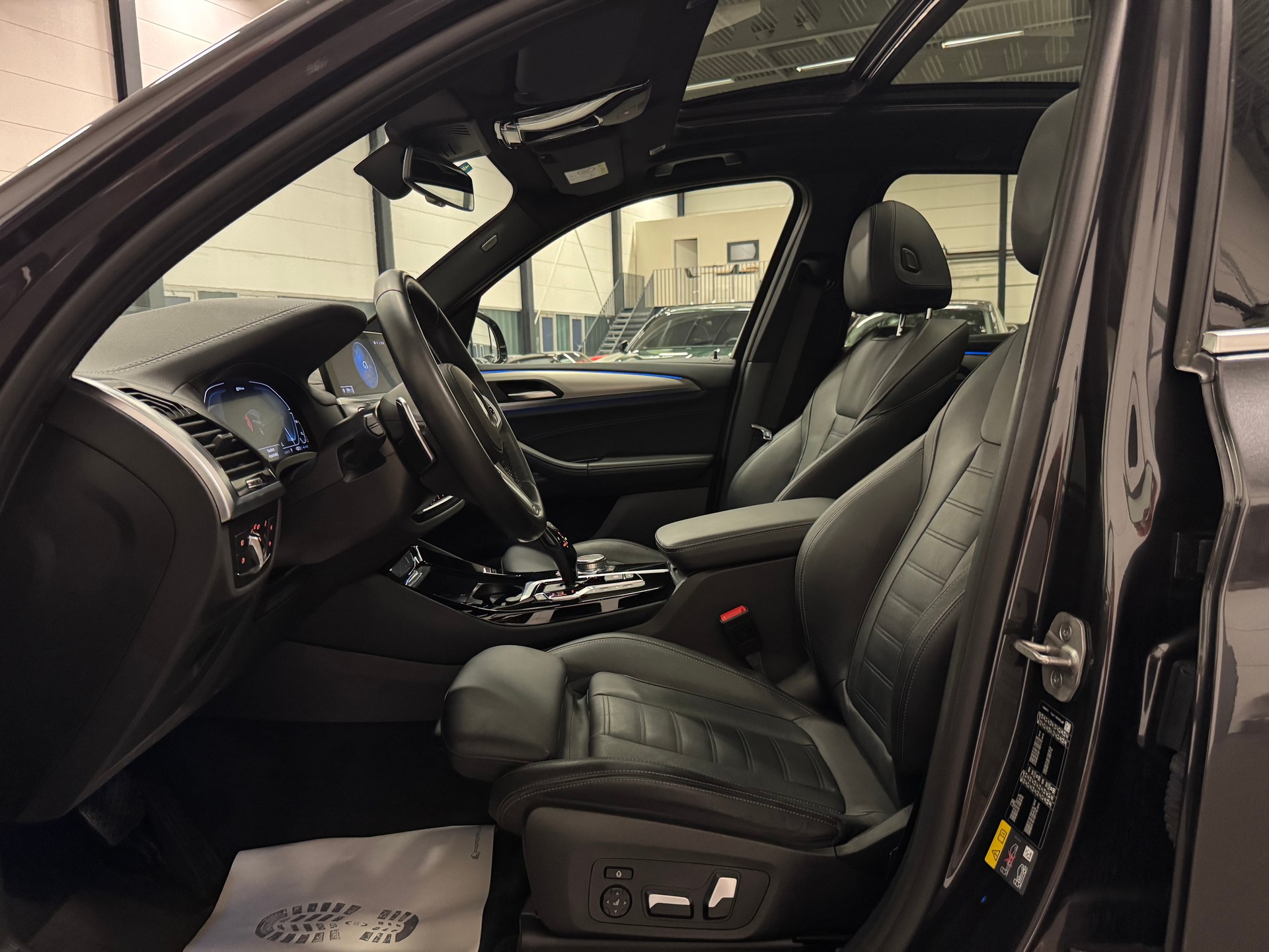 BMW X3 xDrive 30e xLine-image-17
