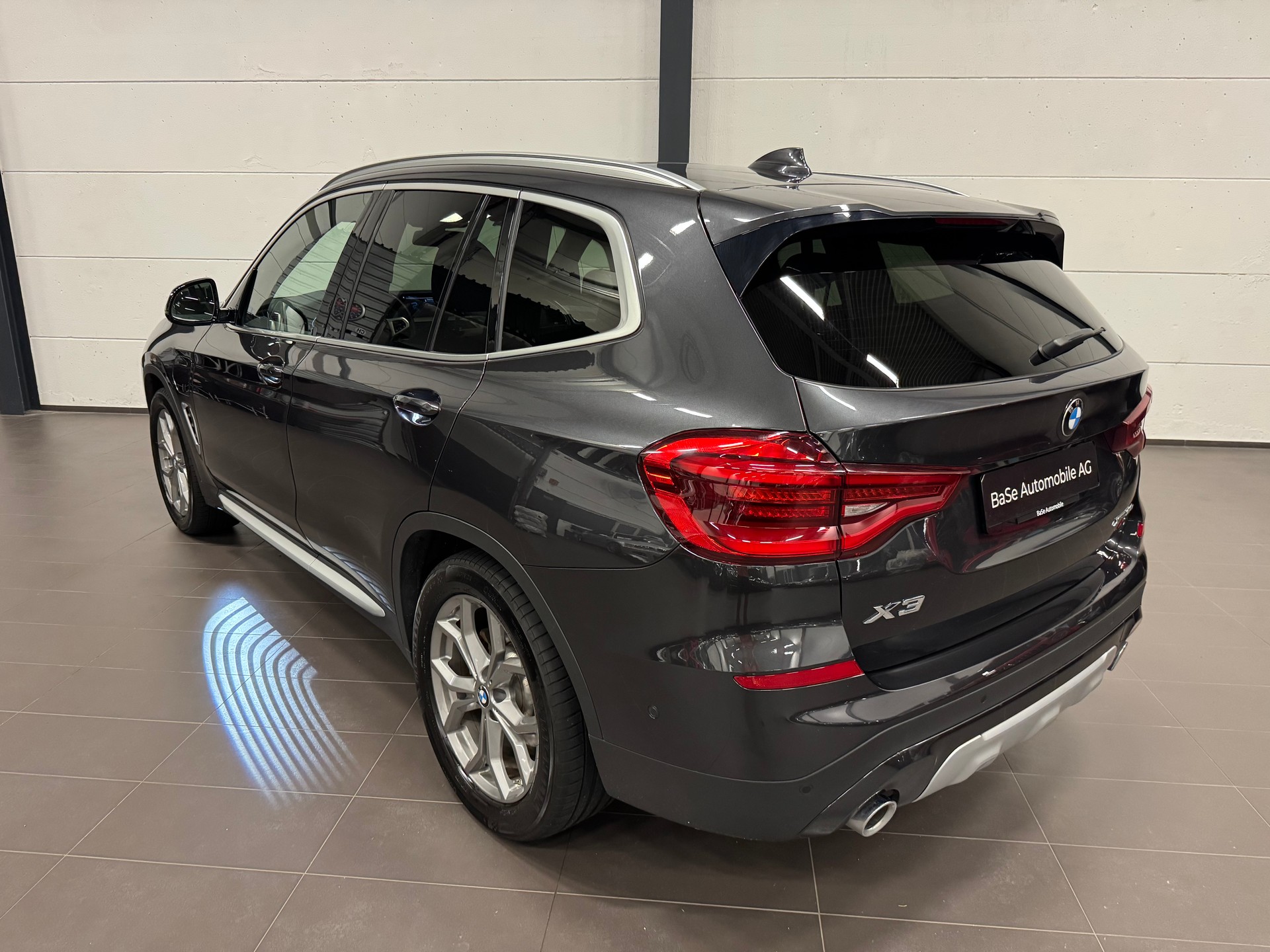 BMW X3 xDrive 30e xLine-image-13