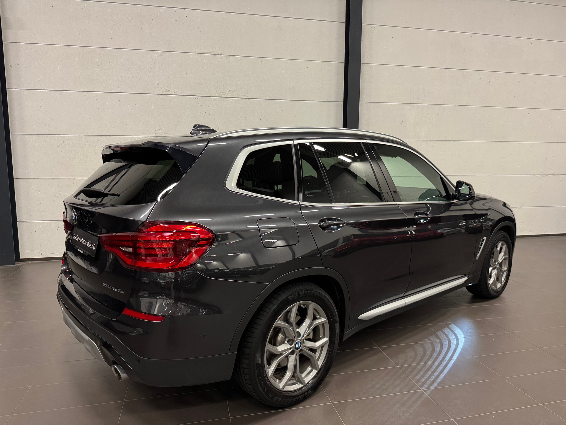 BMW X3 xDrive 30e xLine-image-10