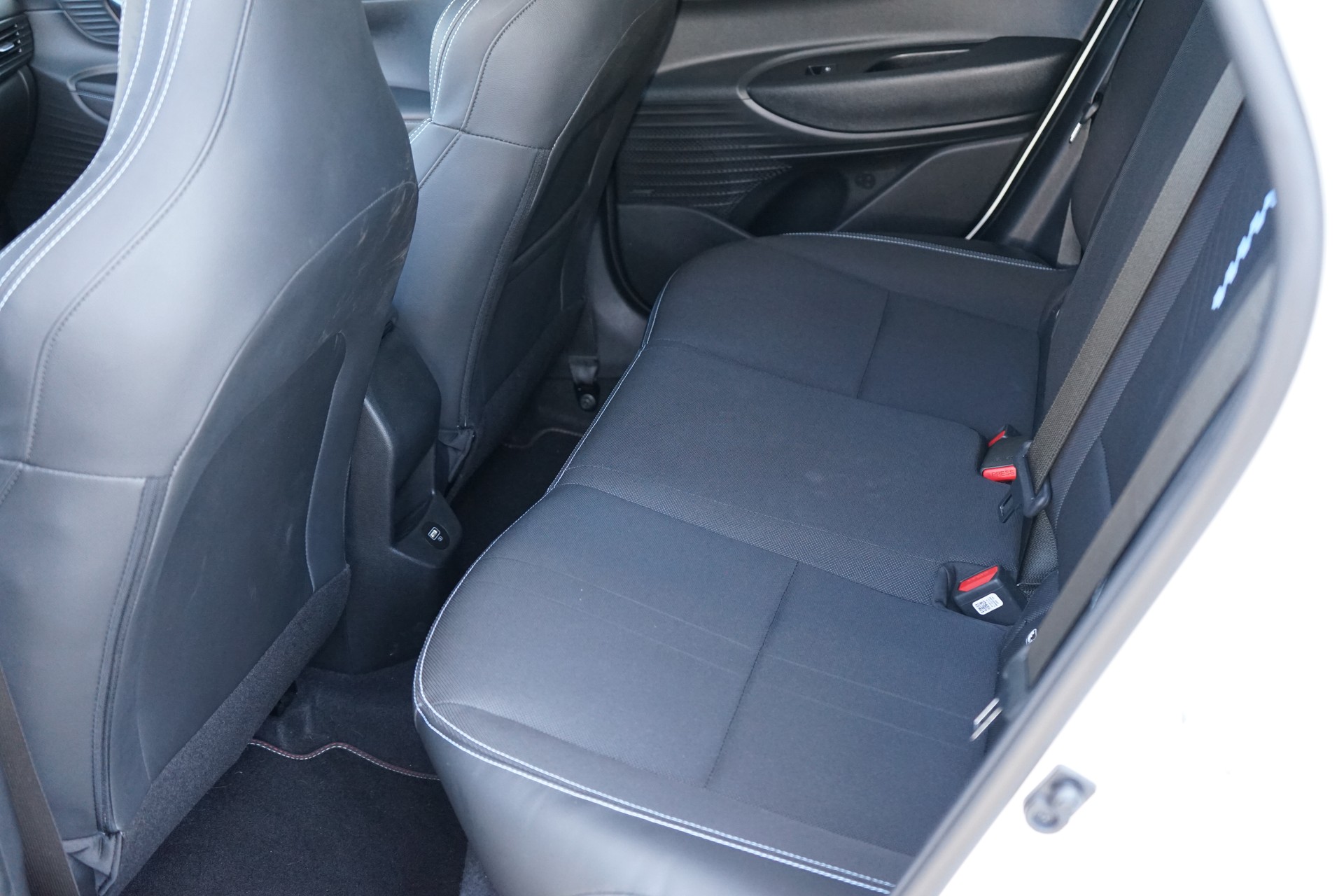 HYUNDAI i20 1.6 T-GDi N-image-18