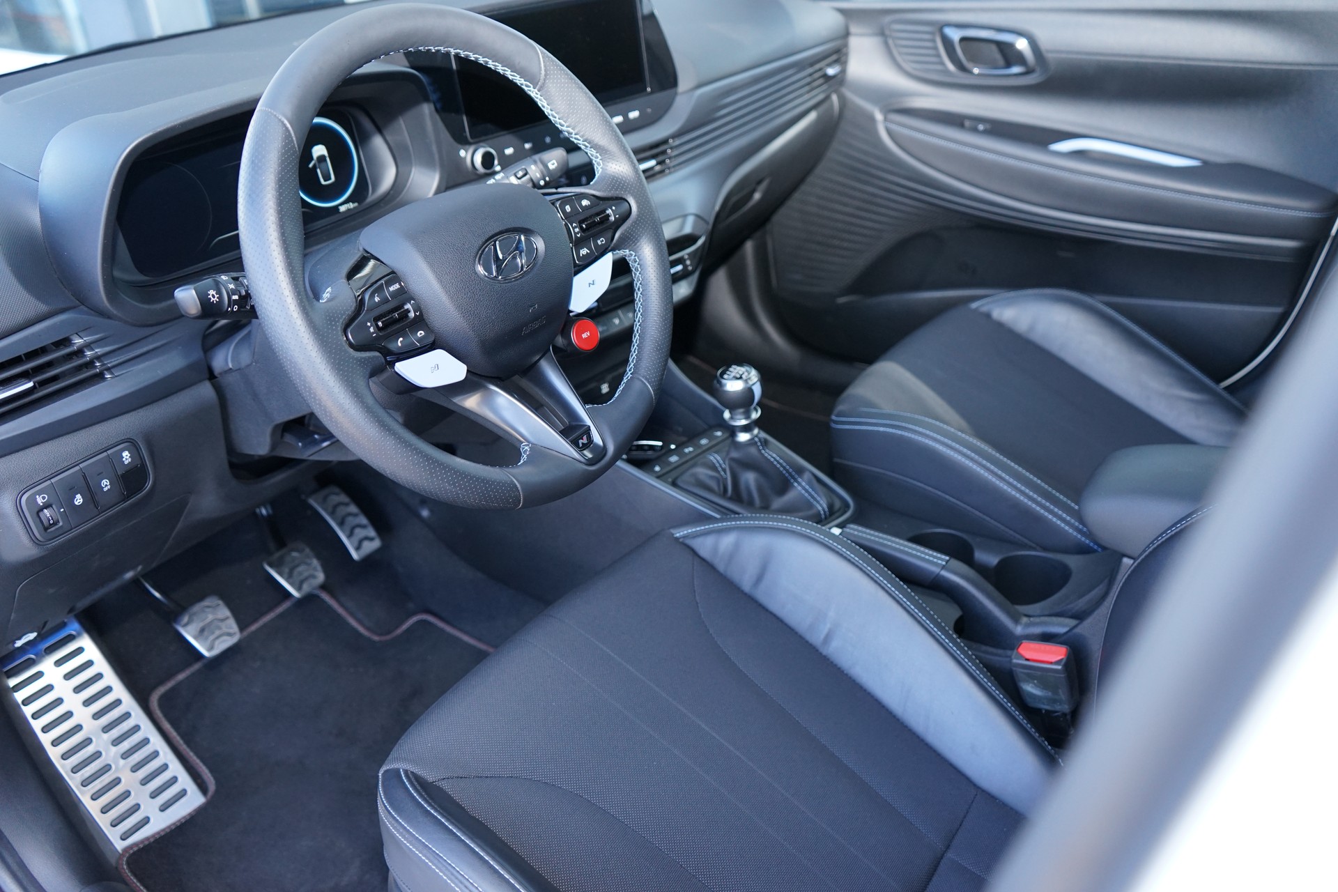 HYUNDAI i20 1.6 T-GDi N-image-9