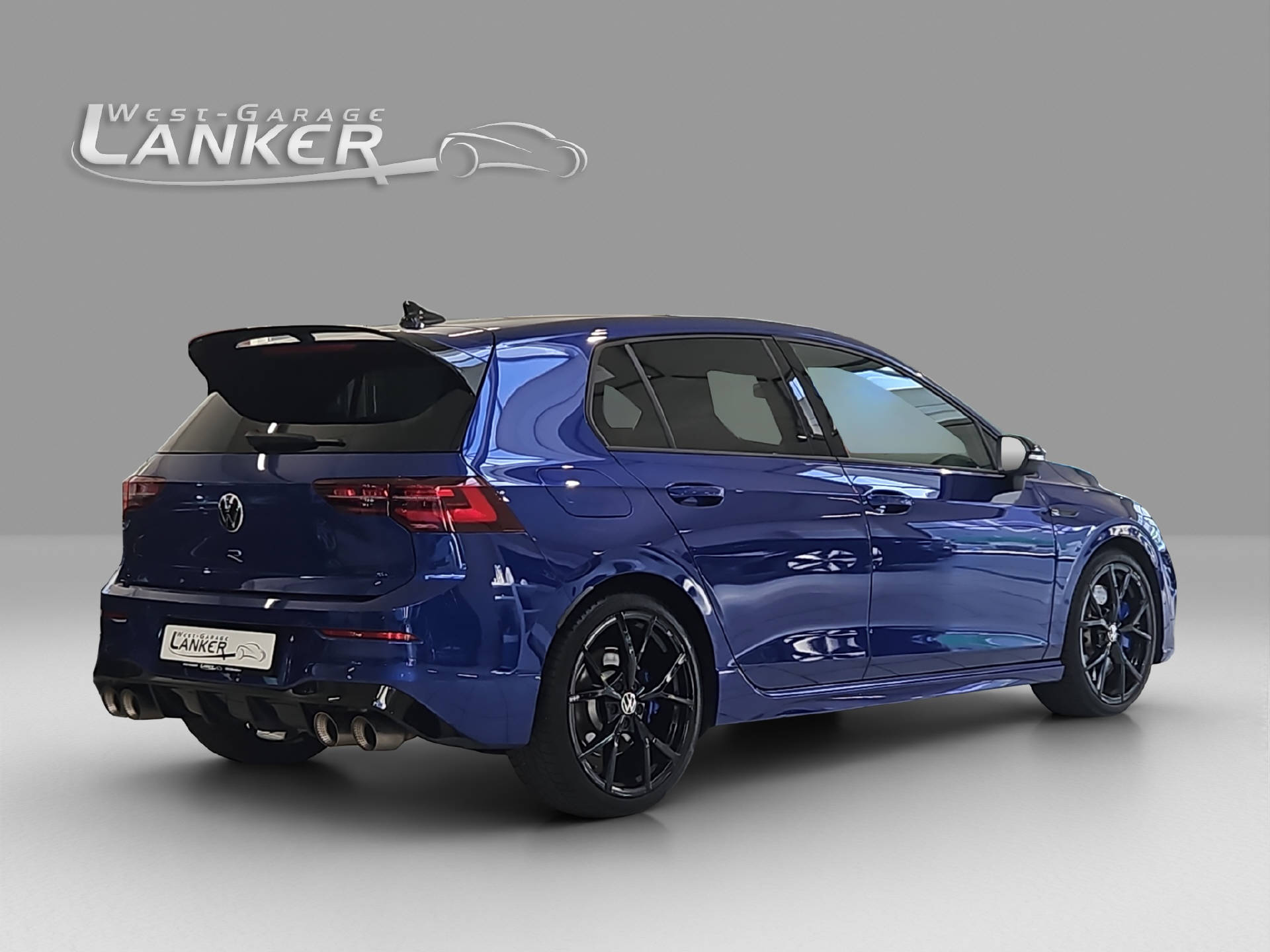 VW Golf VIII 2.0 TSI R Performance DSG 4motion-image-2