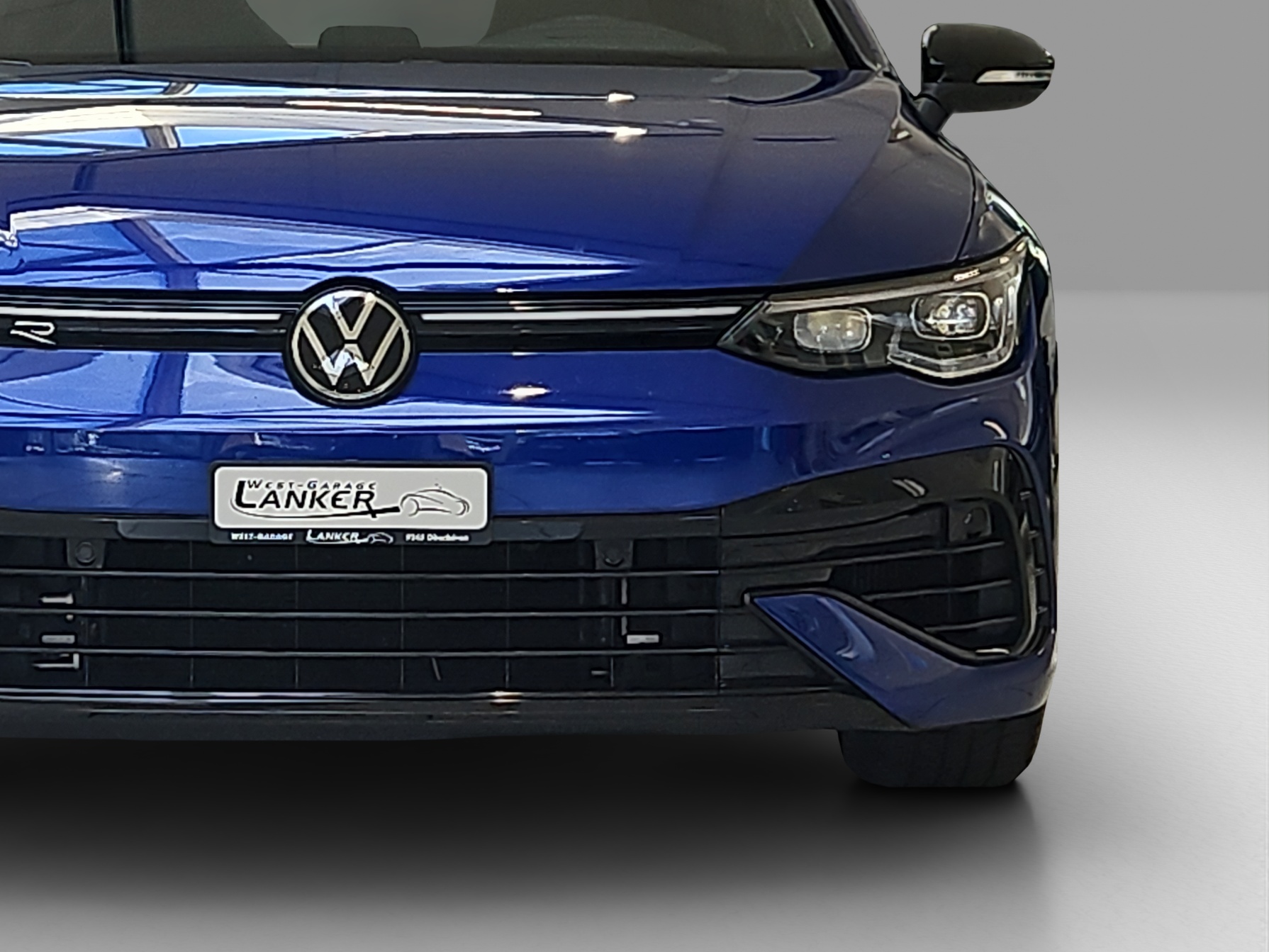 VW Golf VIII 2.0 TSI R Performance DSG 4motion-image-17
