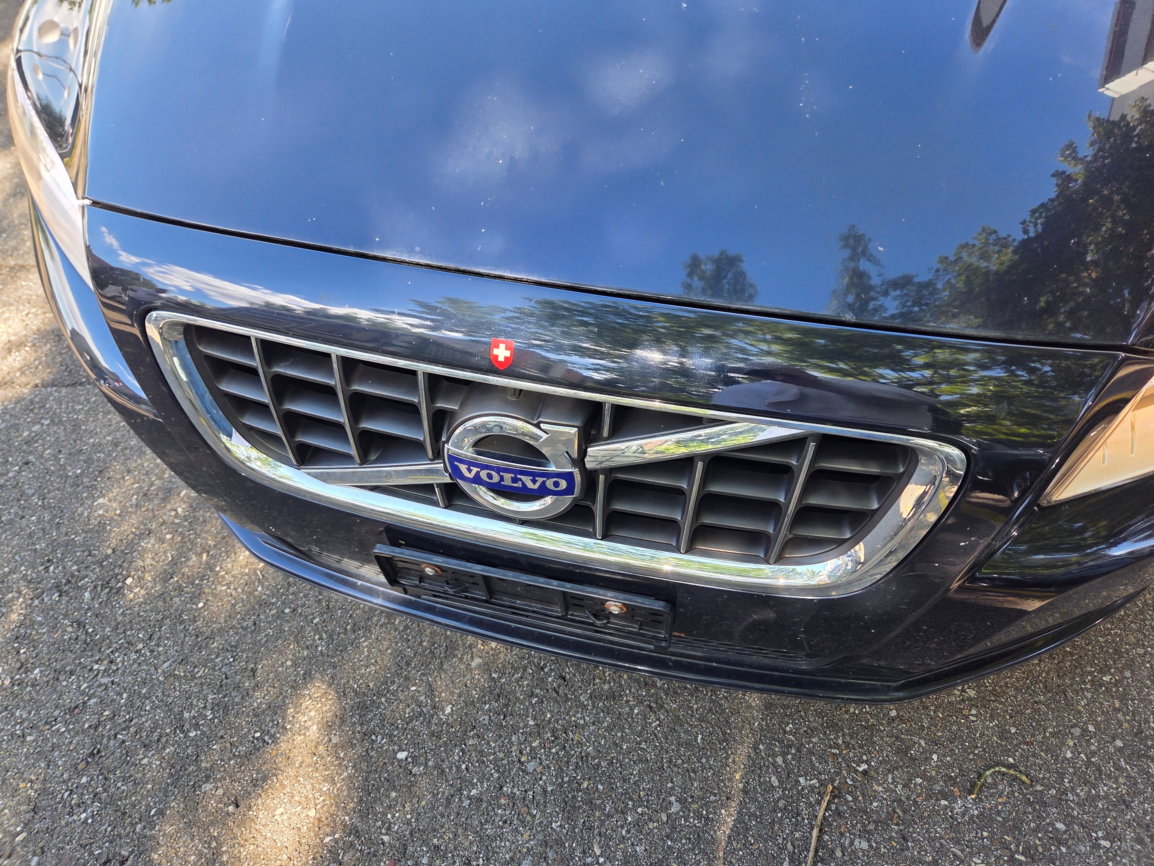 VOLVO V70 D5 Kinetic Geartronic — slika 1