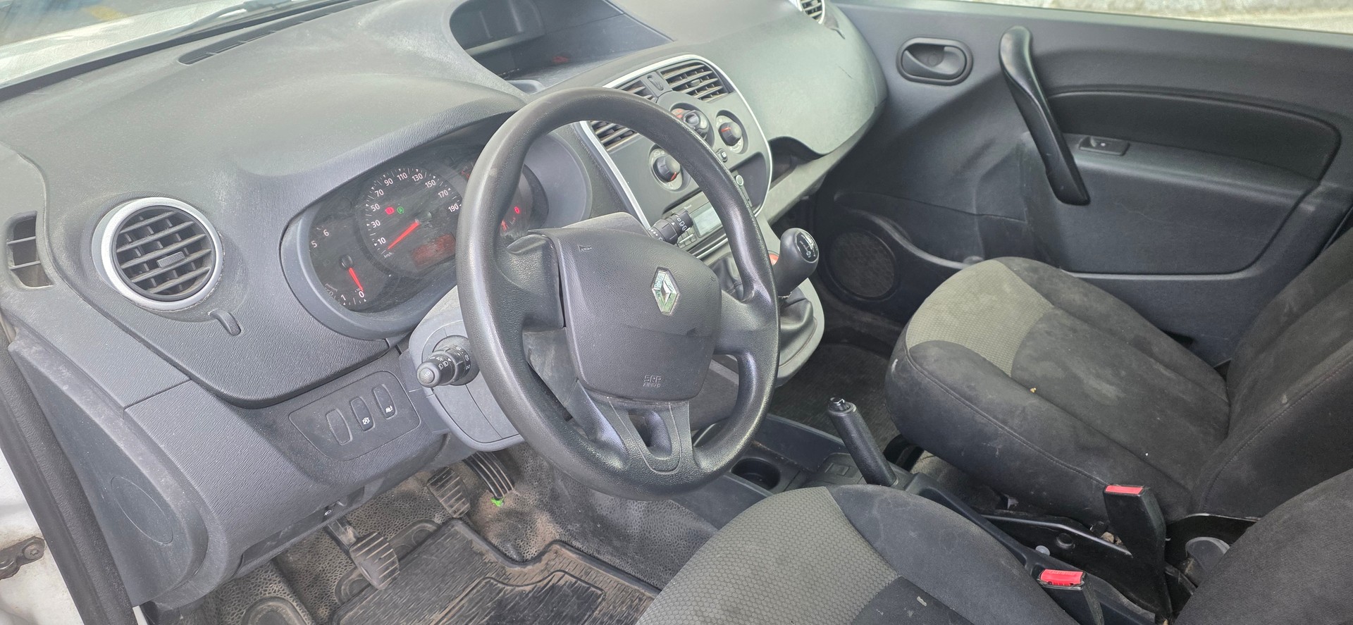 RENAULT Kangoo Medium dCi 75 ENERGY Business-image-4