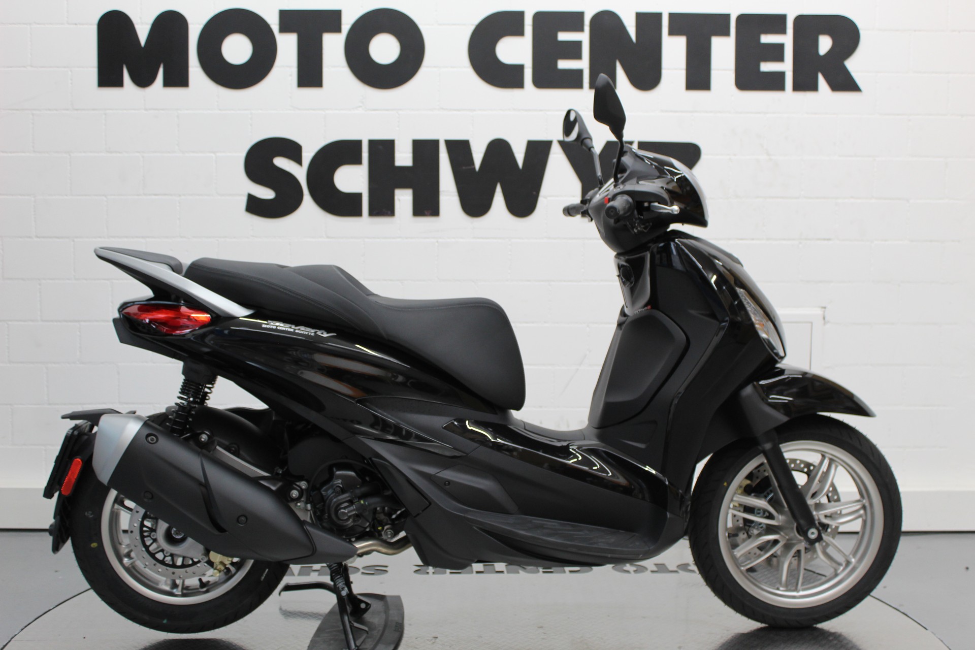 PIAGGIO Beverly 310 hpe E5+
