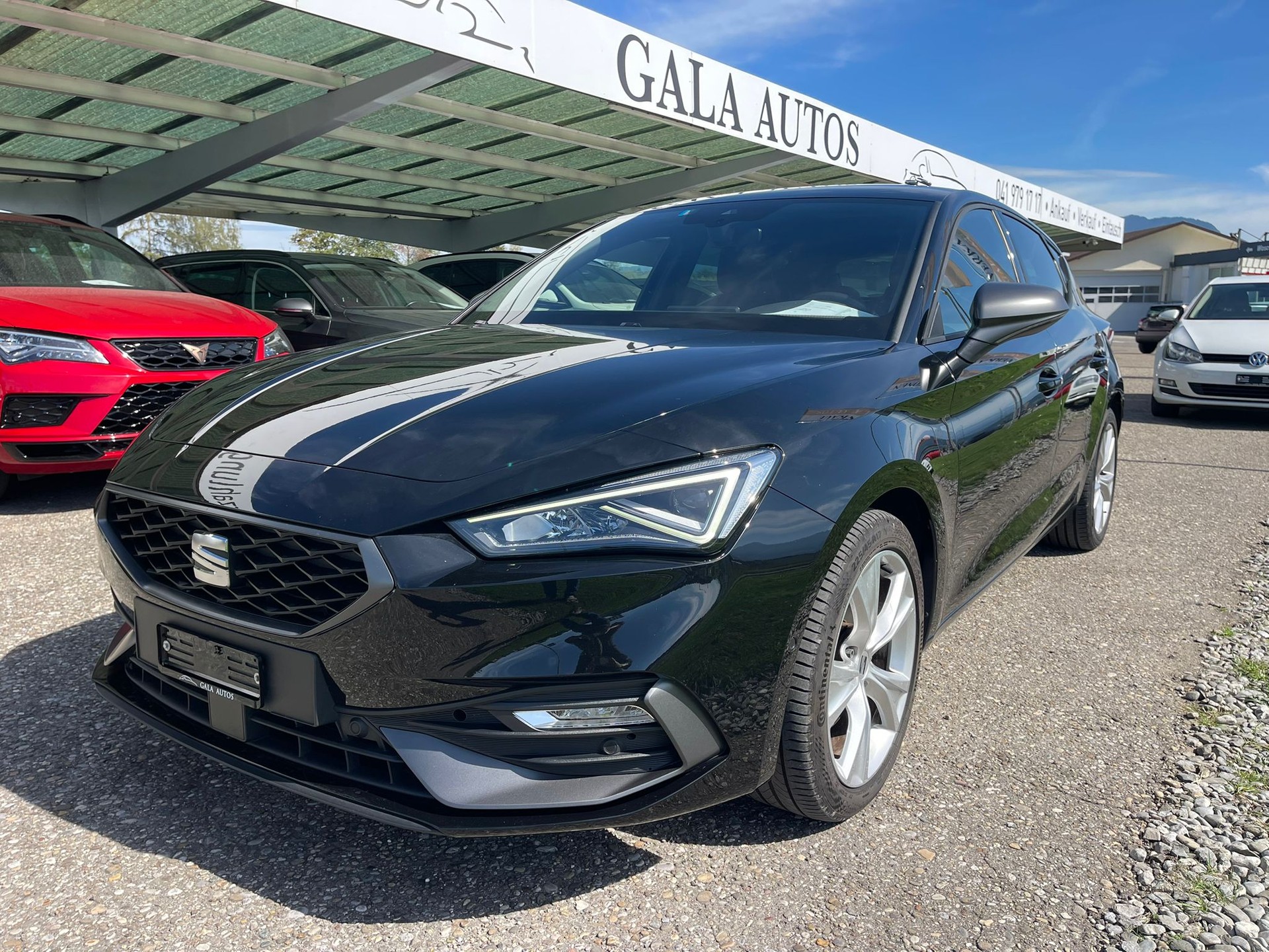 SEAT Leon 1.5 eTSI mHEV DSG Style-image-0
