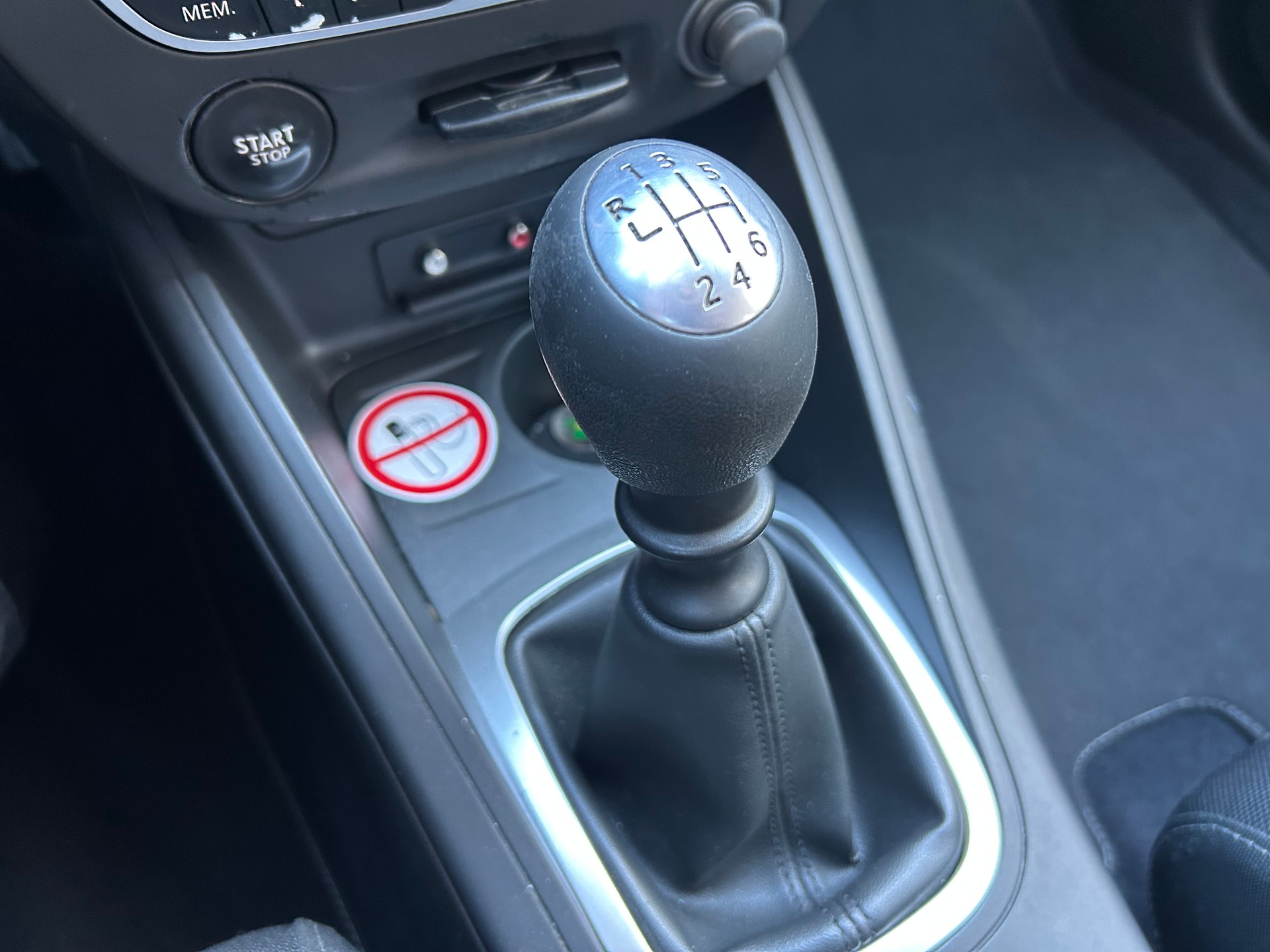RENAULT Mégane 1.6 16V Expression-image-10