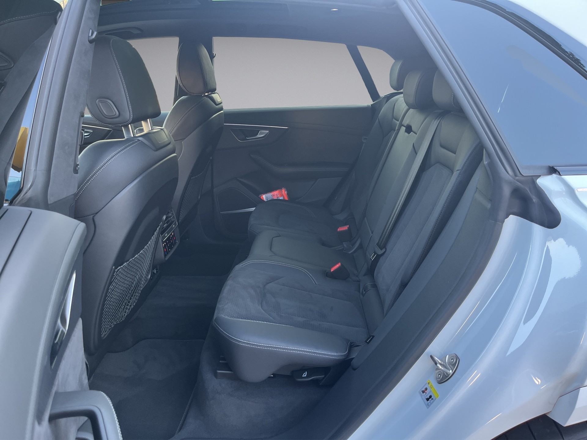 AUDI SQ8 SUV TFSI quattro tiptronic*Standheizung, Allradlenkung, AHK, Head-up, Panodach, (5-Jahre Garantie)-image-10