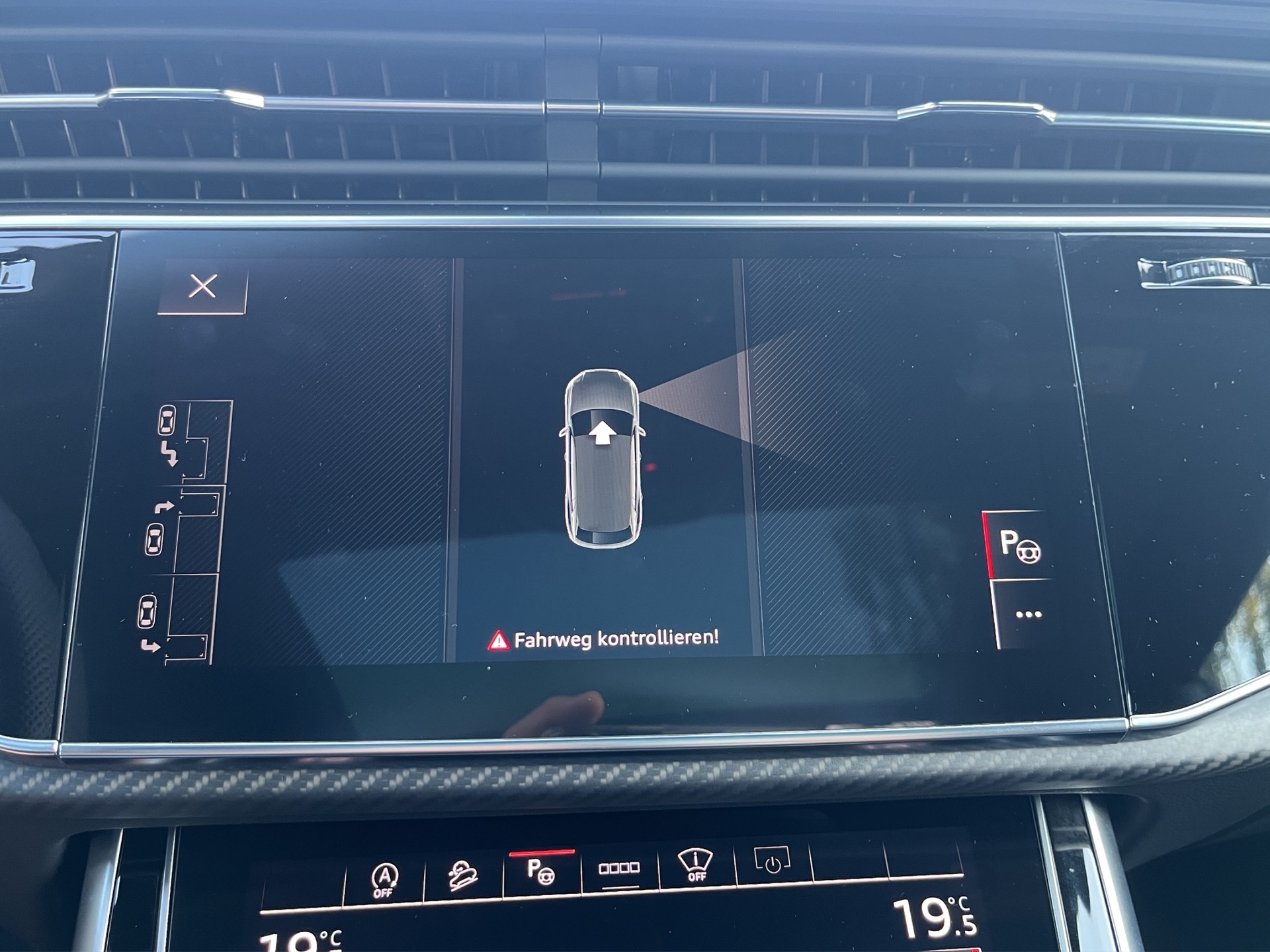 AUDI SQ8 SUV TFSI quattro tiptronic*Standheizung, Allradlenkung, AHK, Head-up, Panodach, (5-Jahre Garantie)-image-27
